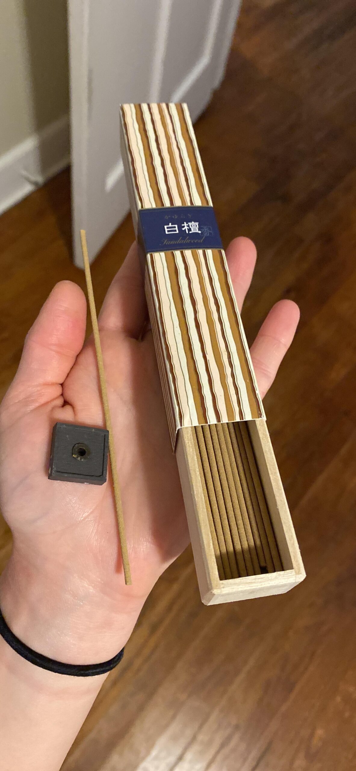 nippon kodo Kayuragi Incense Sticks - Sandalwood, Japanese Quality Incense customer photo 2