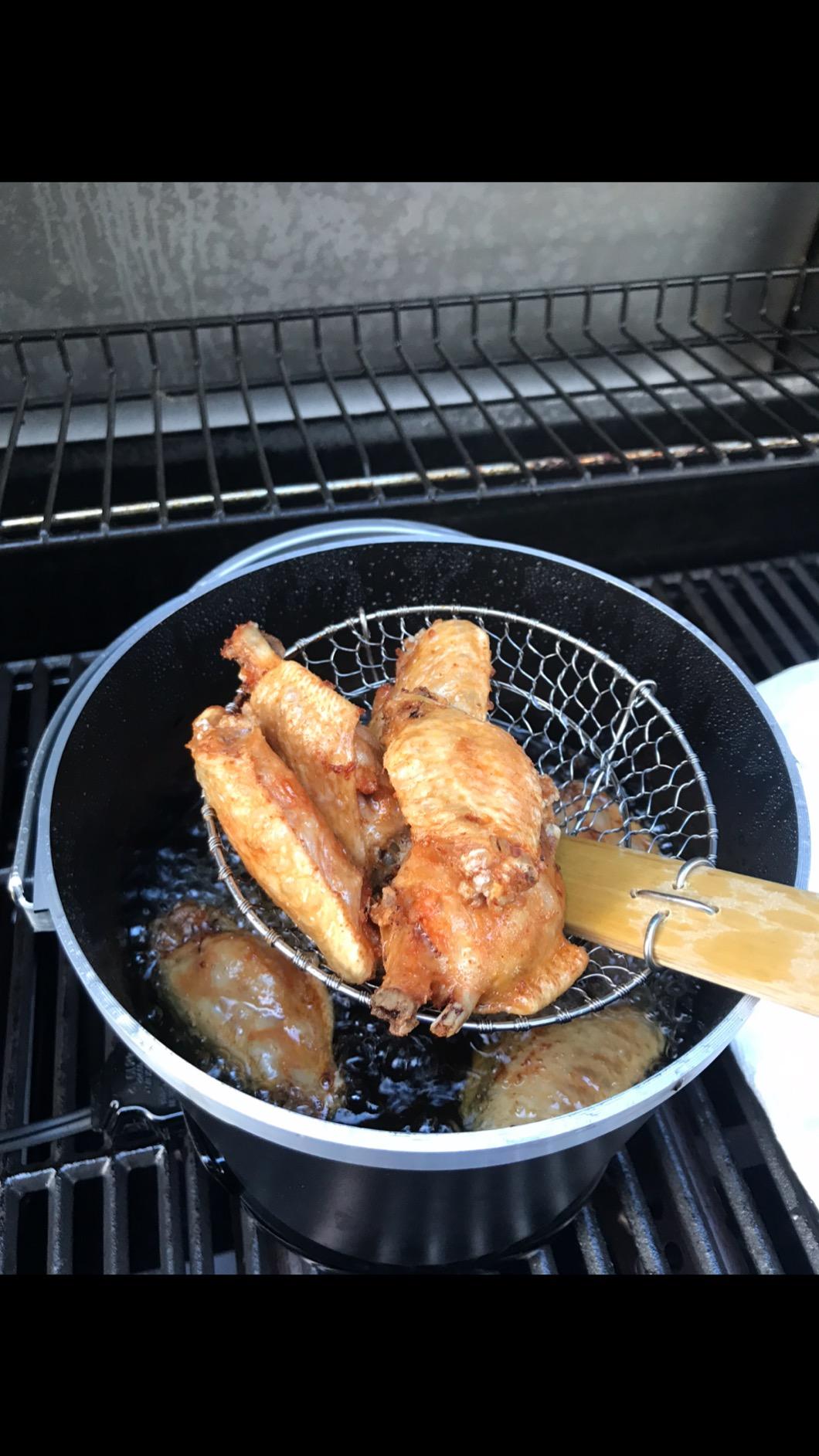 Helen's Asian Kitchen Spider Strainer, 5-Inch Stainless Steel Mesh Basket With Bamboo Handle, For Noodles, Dumplings, Wontons, Deep Frying, And Draining Tasks customer photo 1