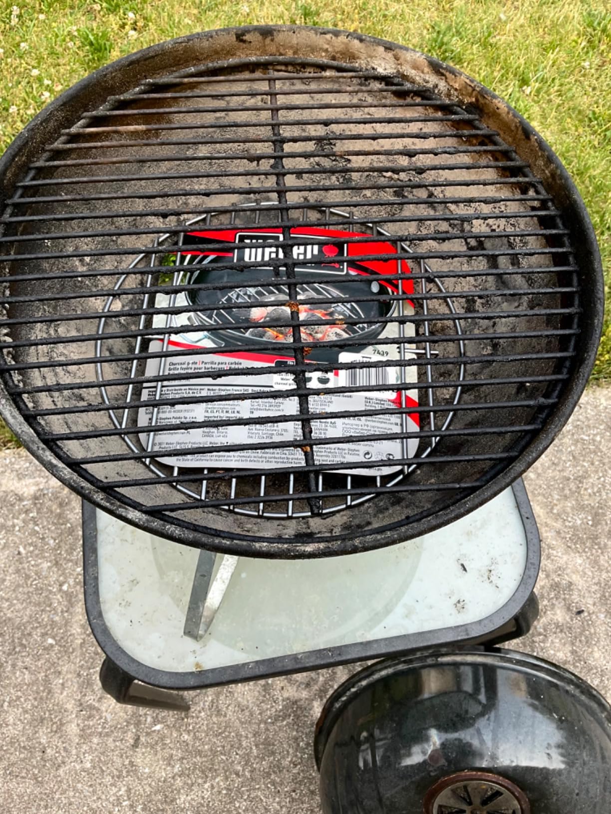 Weber Replacement Charcoal Grate - Fits 14