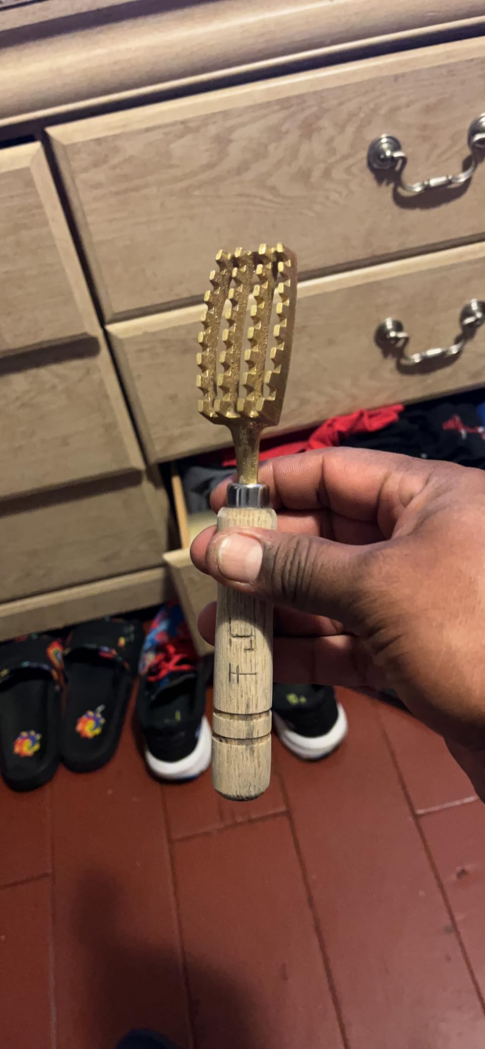 Brass Fish Scaler L customer photo 2