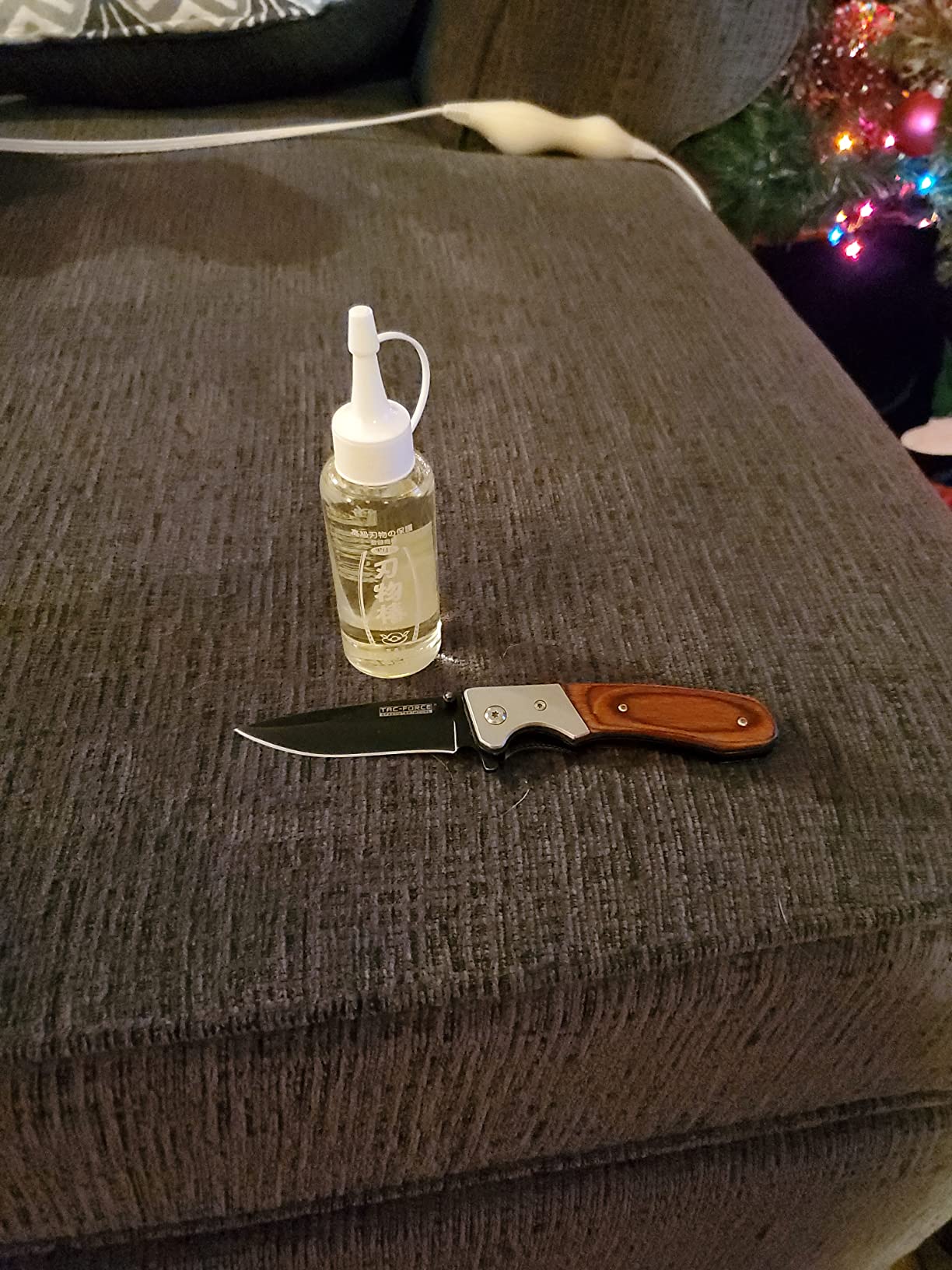KUROBARA 100% Pure Tsubaki Japanese Knife Maintenance Camellia Oil (3.4 oz) customer photo 2