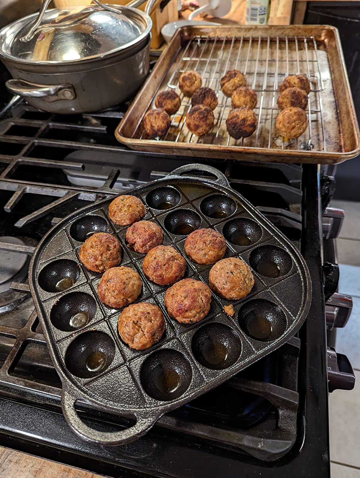 JapanBargain 1795, Takoyaki Pan Cast Iron Takoyaki Maker Skillet Griddle Japanese Octopus Meat Ball Mold Maker, 21 Molds customer photo 2