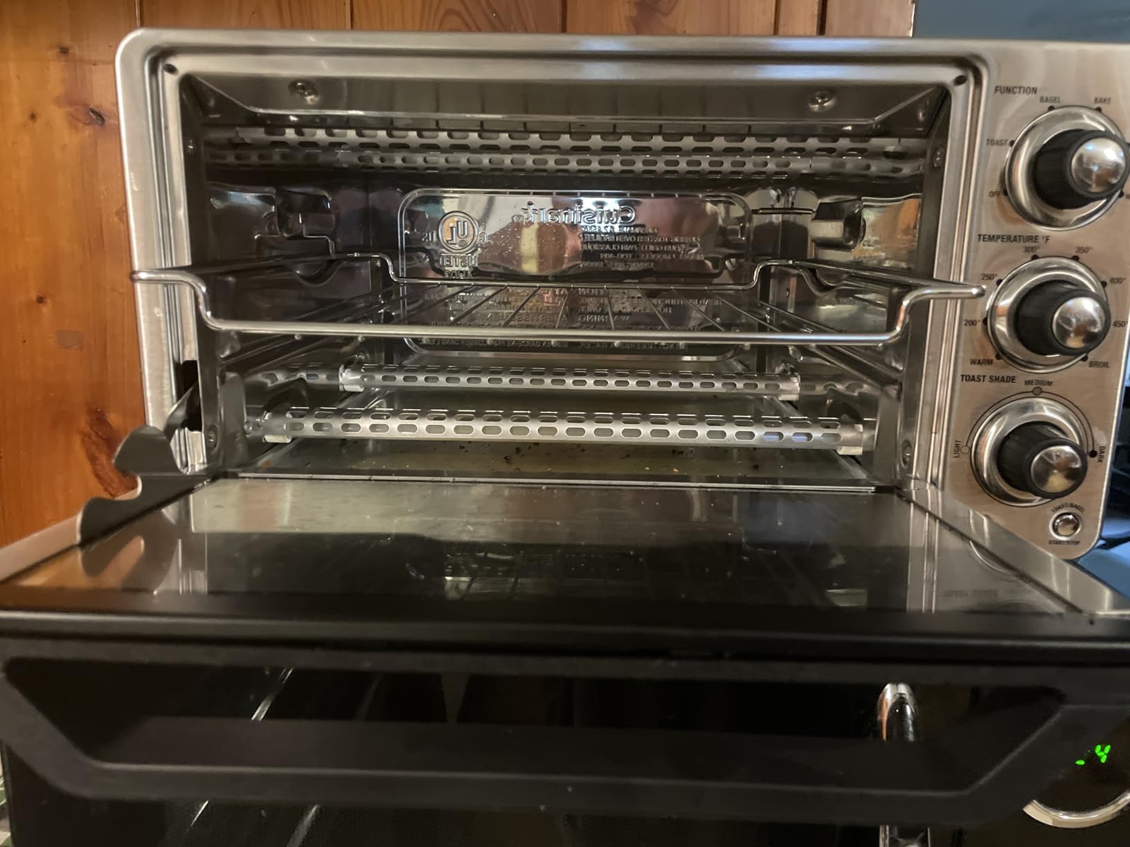 Cuisinart Custom Classic Toaster Oven Broiler, 1800 Watt Countertop Toaster Oven to Bake, Broil, and Toast, Non-Stick Interior, Consistent Toast Control, Brushed Stainless Steel/Black, TOB-40N customer photo 2