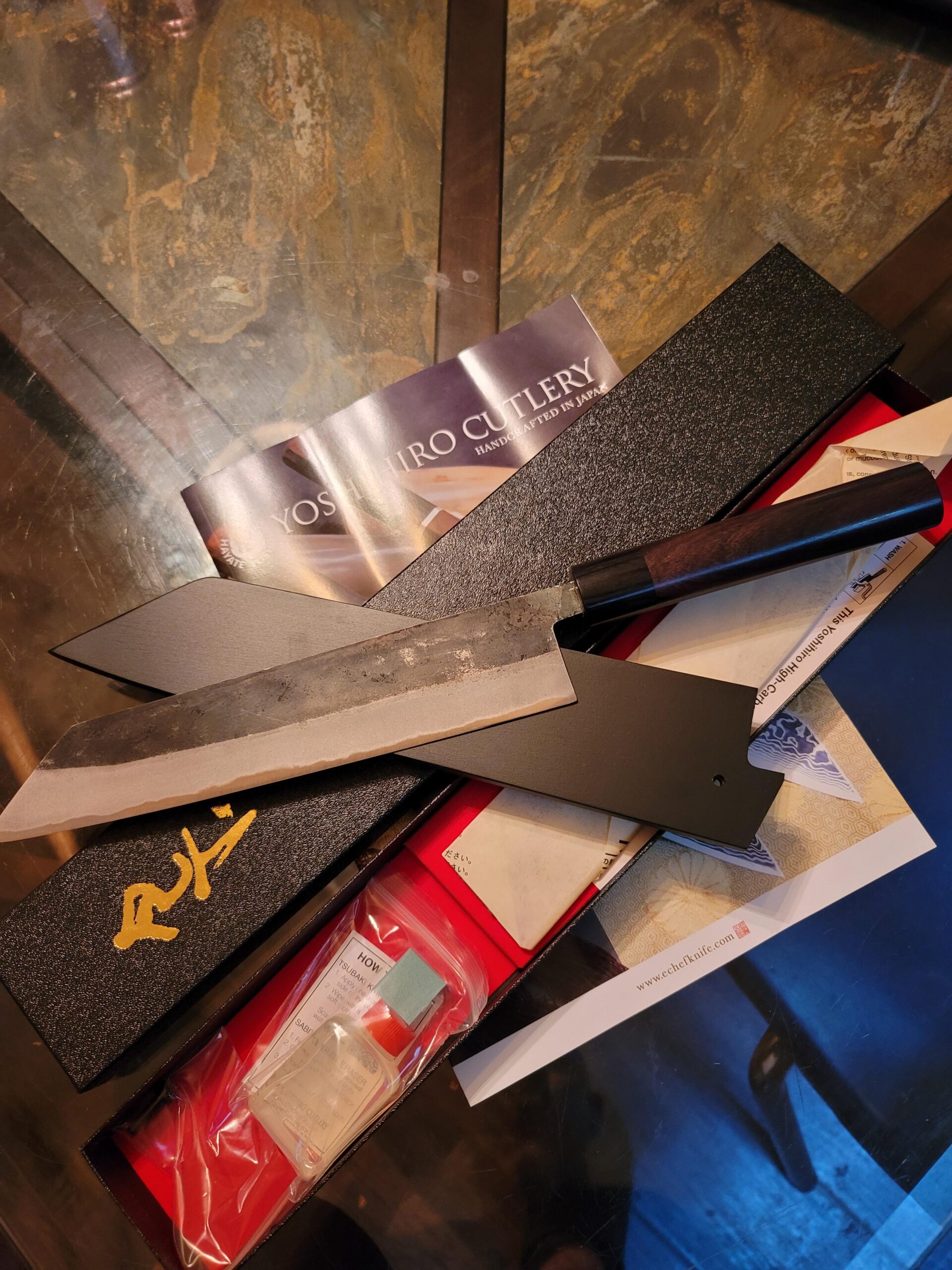 Yoshihiro VG-10 46 Layers Hammered Damascus Gyuto Japanese Chefs Knife Octagonal Turquoise Blue Handle 8.25