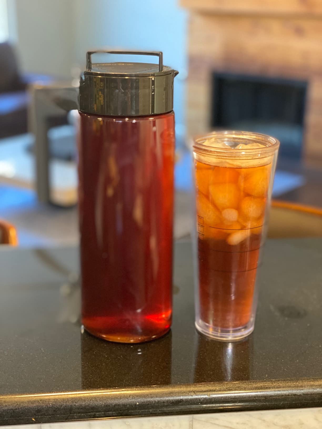 Takeya Flash Chill Iced Tea Maker - Versatile Tea Brewer for Loose/Bagged Tea - Patented Flash Chill Tech Hot/Cold Use BPA-Free Tritan Dishwasher Safe - Airtight Lid Made in USA - 1 Quart/Avocado customer photo 1