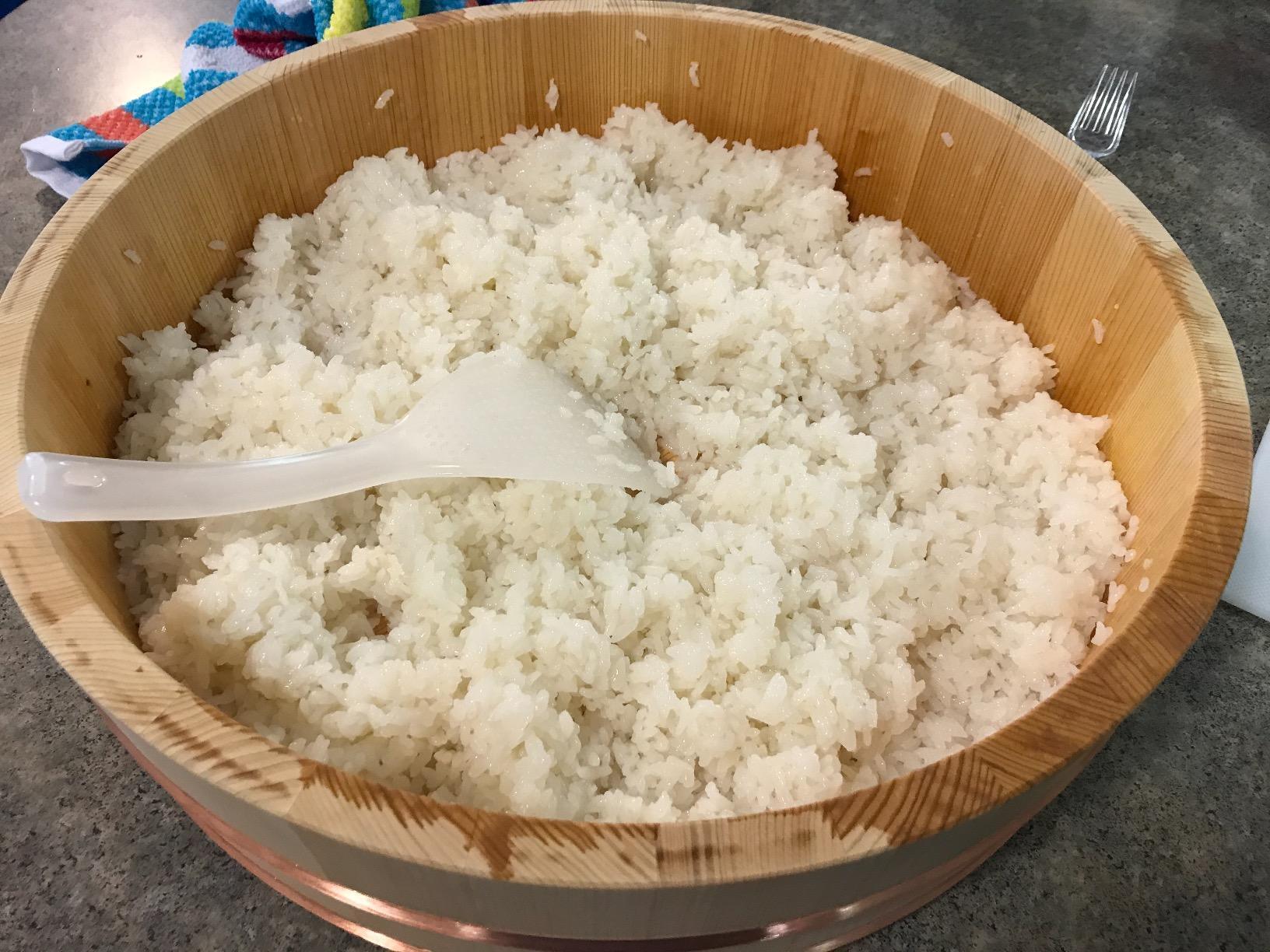 Kotobuki X-Large Hangiri Sushi Rice Mixing Tub customer photo 1