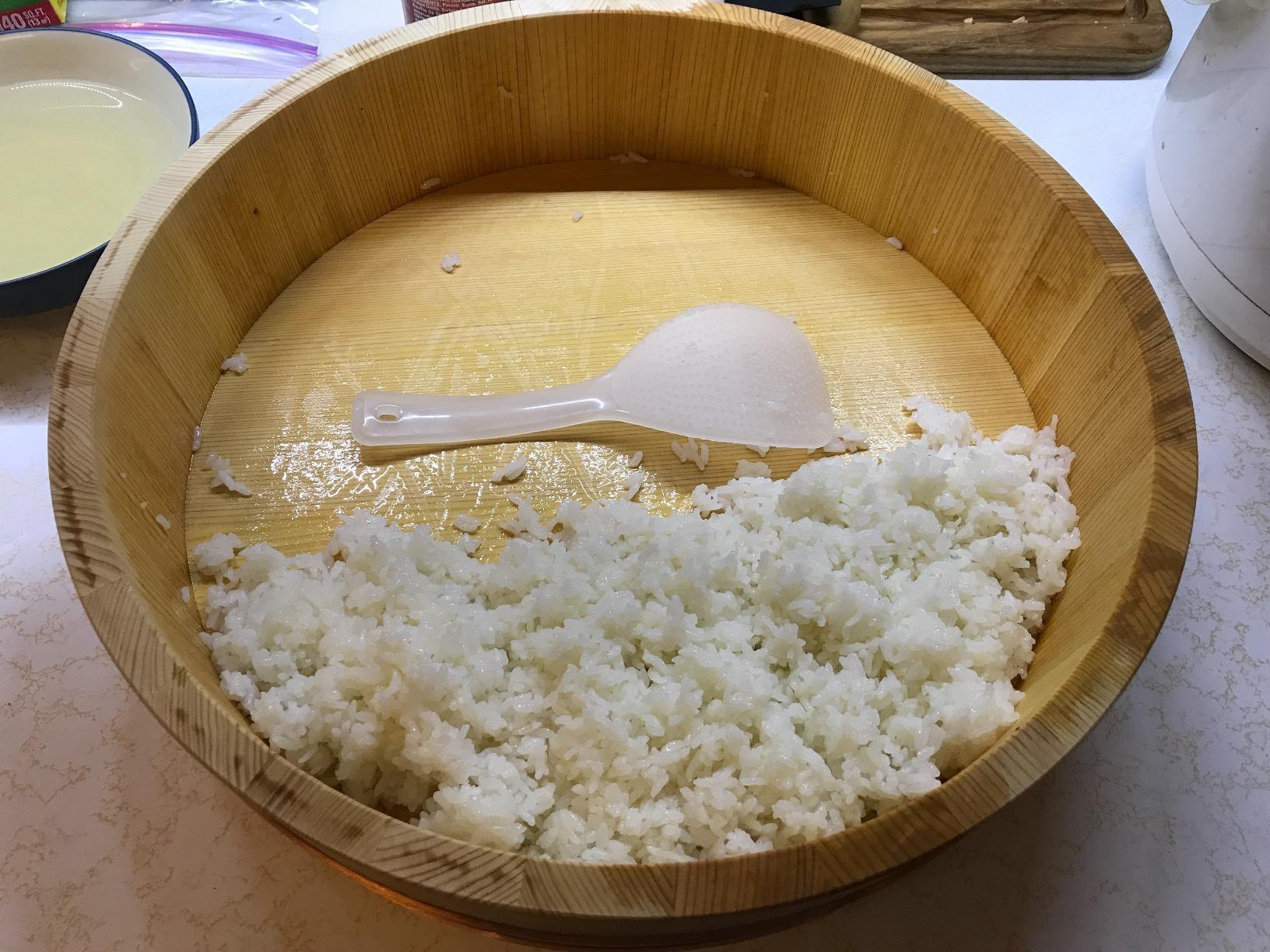 Kotobuki X-Large Hangiri Sushi Rice Mixing Tub customer photo 2