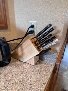 Henckels Hardwood Knife Block, Knife Storage, 11-slot customer photo 2