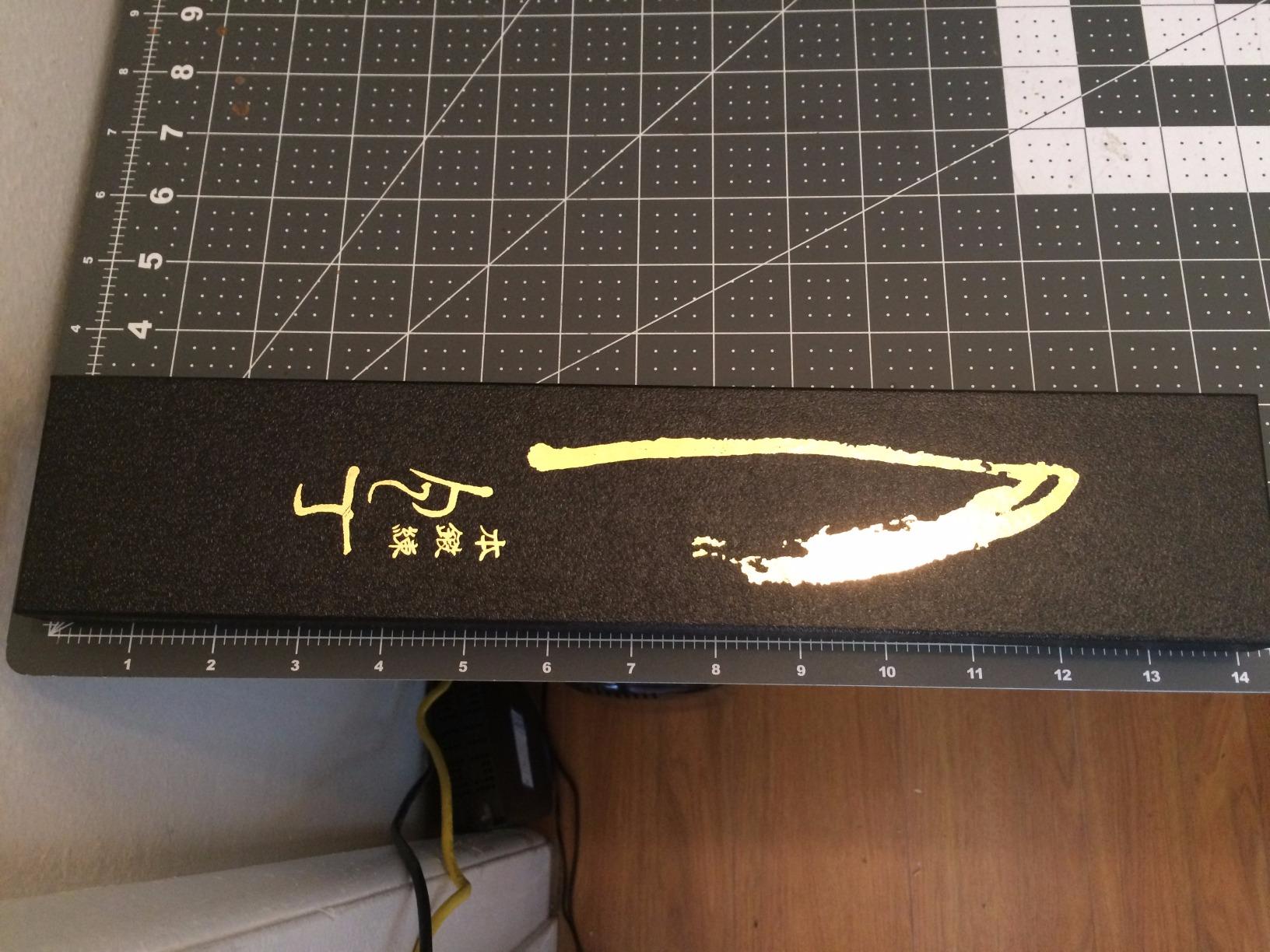 Yoshihiro VG10 16 Layer Hammered Damascus Gyuto Japanese Chefs Knife (7'' (180mm)) customer photo 1