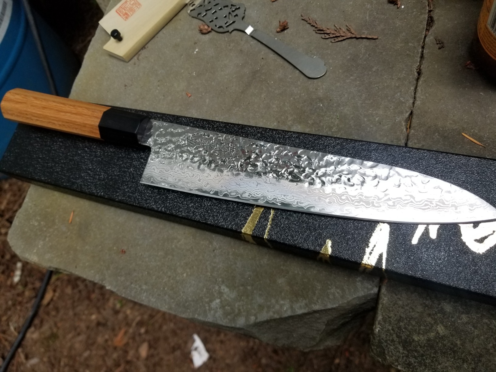 Yoshihiro VG10 46 Layers Hammered Damascus Gyuto Japanese Chefs Knife (Octagonal Ambrosia Handle) (9.5