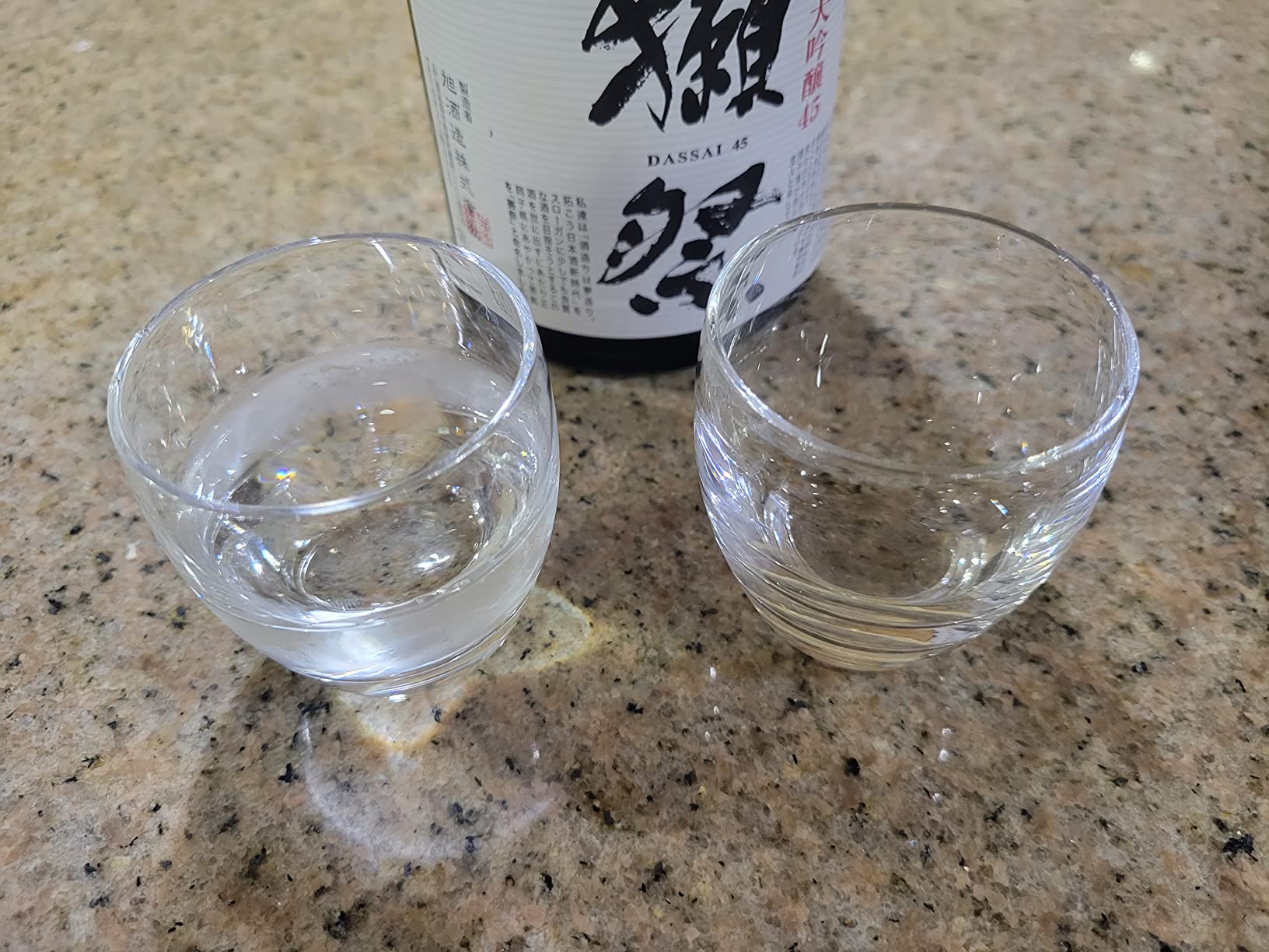 Toyo Sasaki Glass T-16108-JAN Cold Sake Glass, 3.4 fl oz (100 ml), Sake Cup, Made in Japan, Dishwasher Safe, Pack of 6 customer photo 2