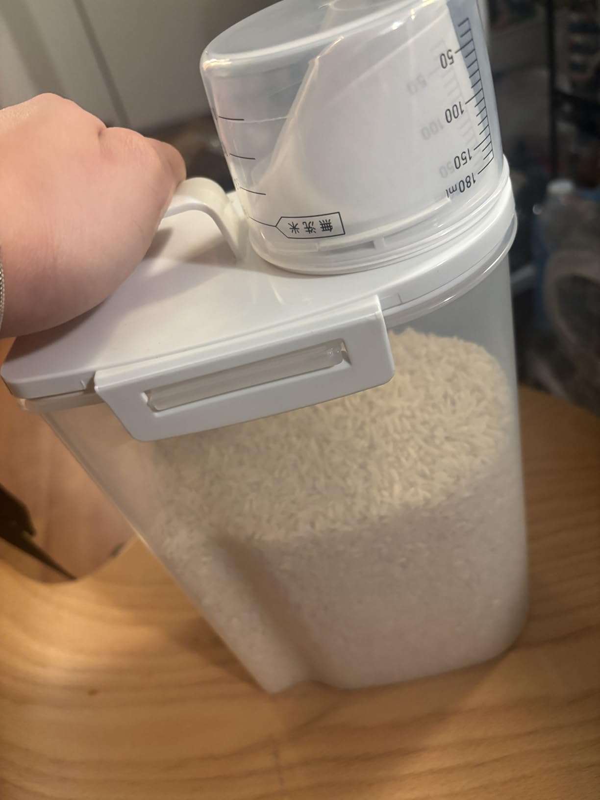 Asvel 7509 Rice Container Bin with Pour Spout Plastic Clear 2KG (White) customer photo 1