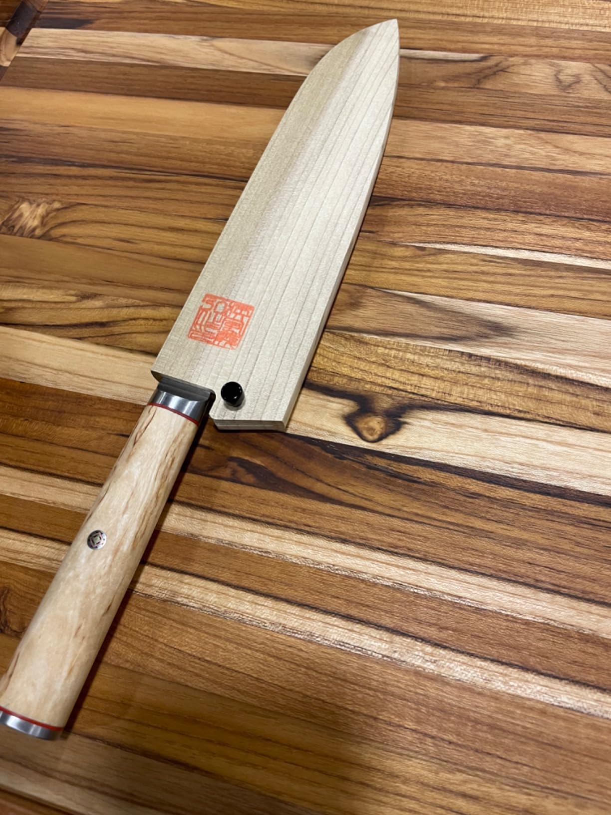 Yoshihiro Natural Magnolia Wood Saya Cover Blade Protector for Santoku (180mm)7in customer photo 1