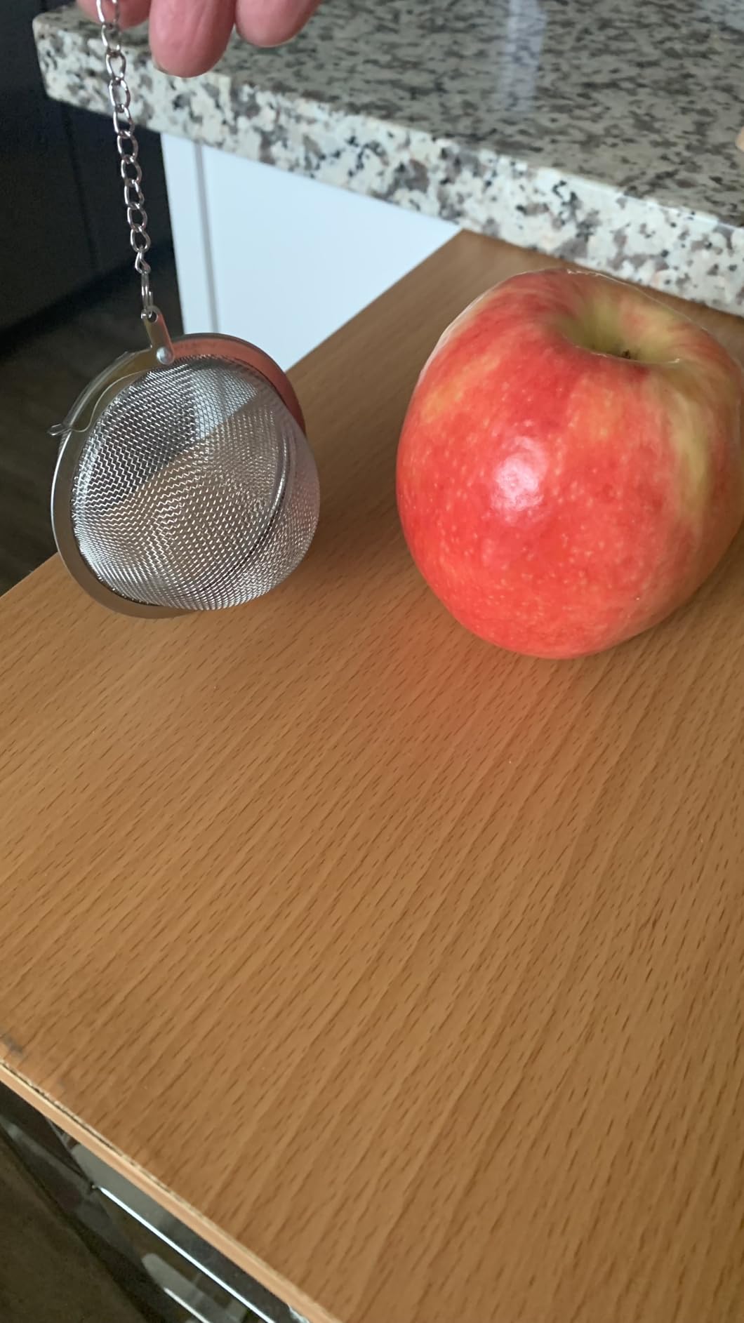 Fu Store 2pcs Stainless Steel Mesh Tea Ball 2.1 Inch Tea Strainers Teas Infuser Strainer Filters for Teas customer photo 2