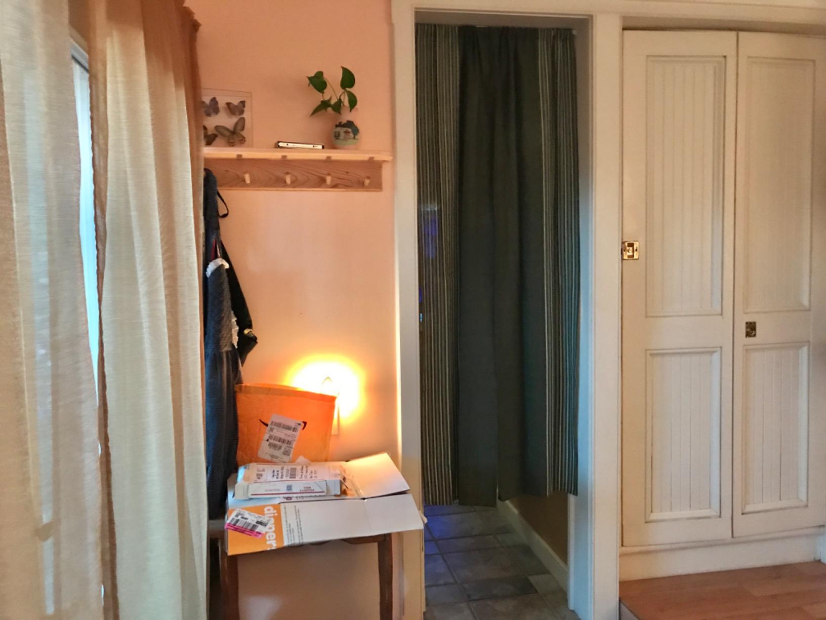 Narumi Vertical Stripe Cotton Cloth Japanese Noren Curtain Tapestry (Dark Green), 33.5 x 66.9 inches (85 x 170 cm) customer photo 2