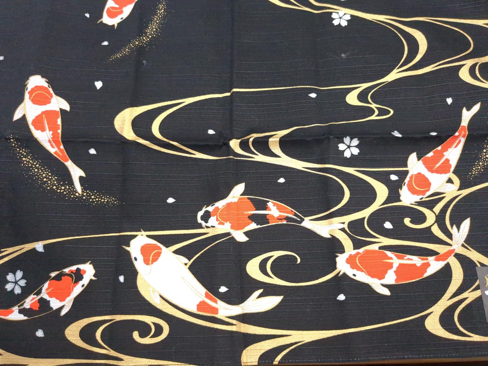 FUROSHIKI- Japanese Traditional Wrapping (NISHIKIGOI) by Maeda-senkou customer photo 1