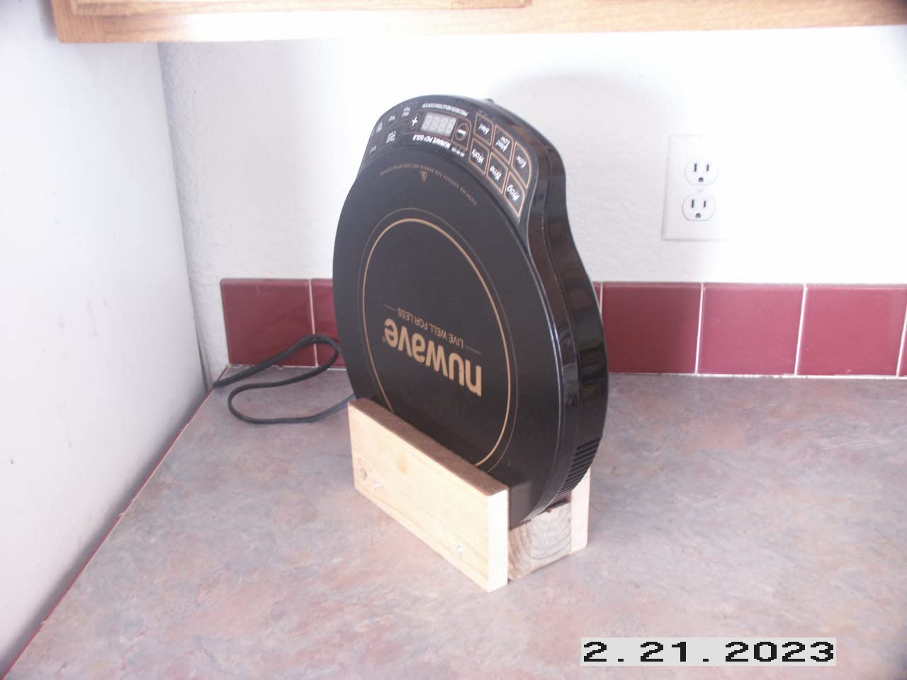 Nuwave Gold Precision Induction Cooktop, Portable, Powerful with Large 8