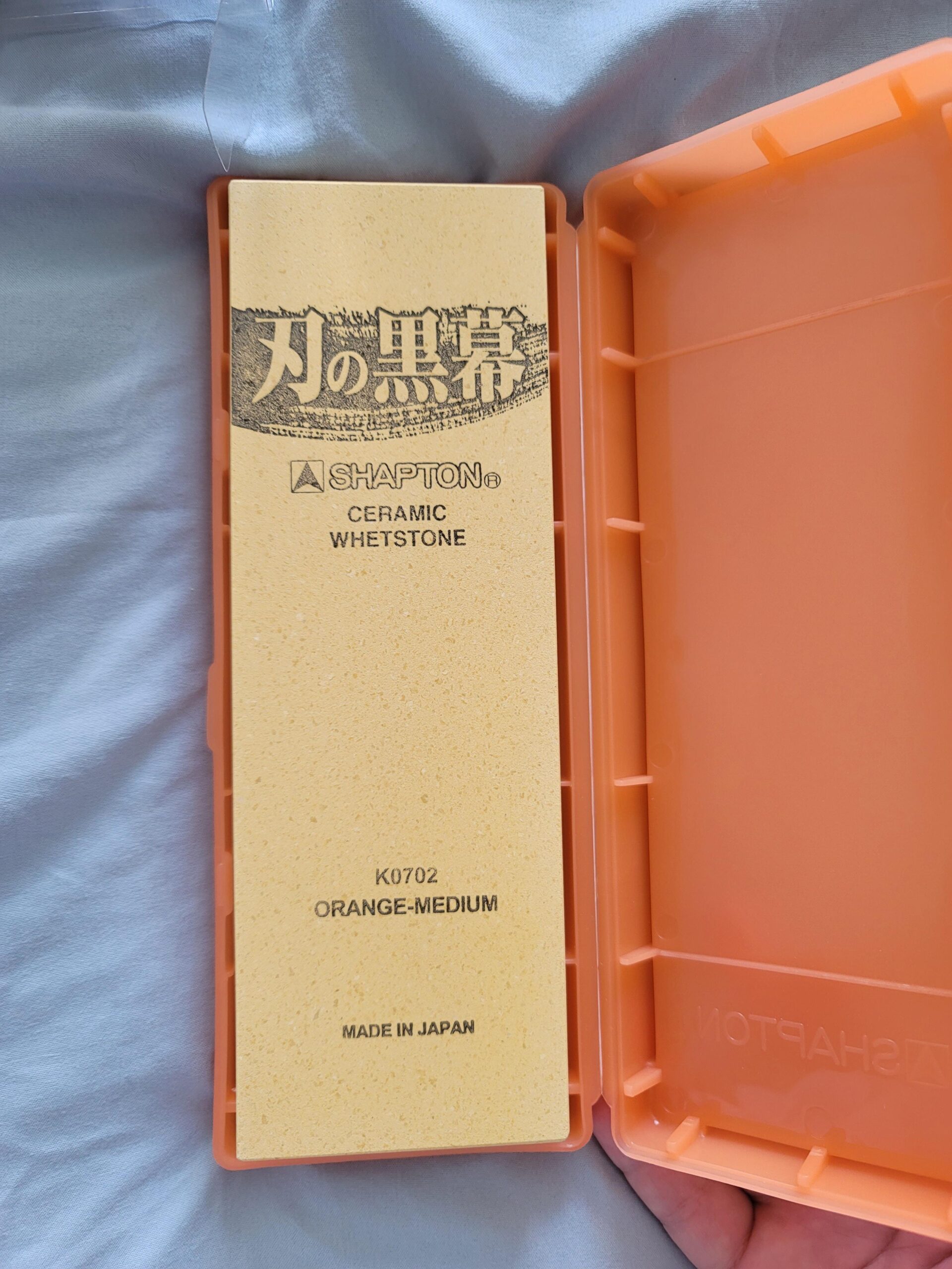 SHAPTON Ha No Kuromaku Ceramic Whetstone (E-set) Medium Grit (#1000) + Fine Grit (#5000, #8000) customer photo 2