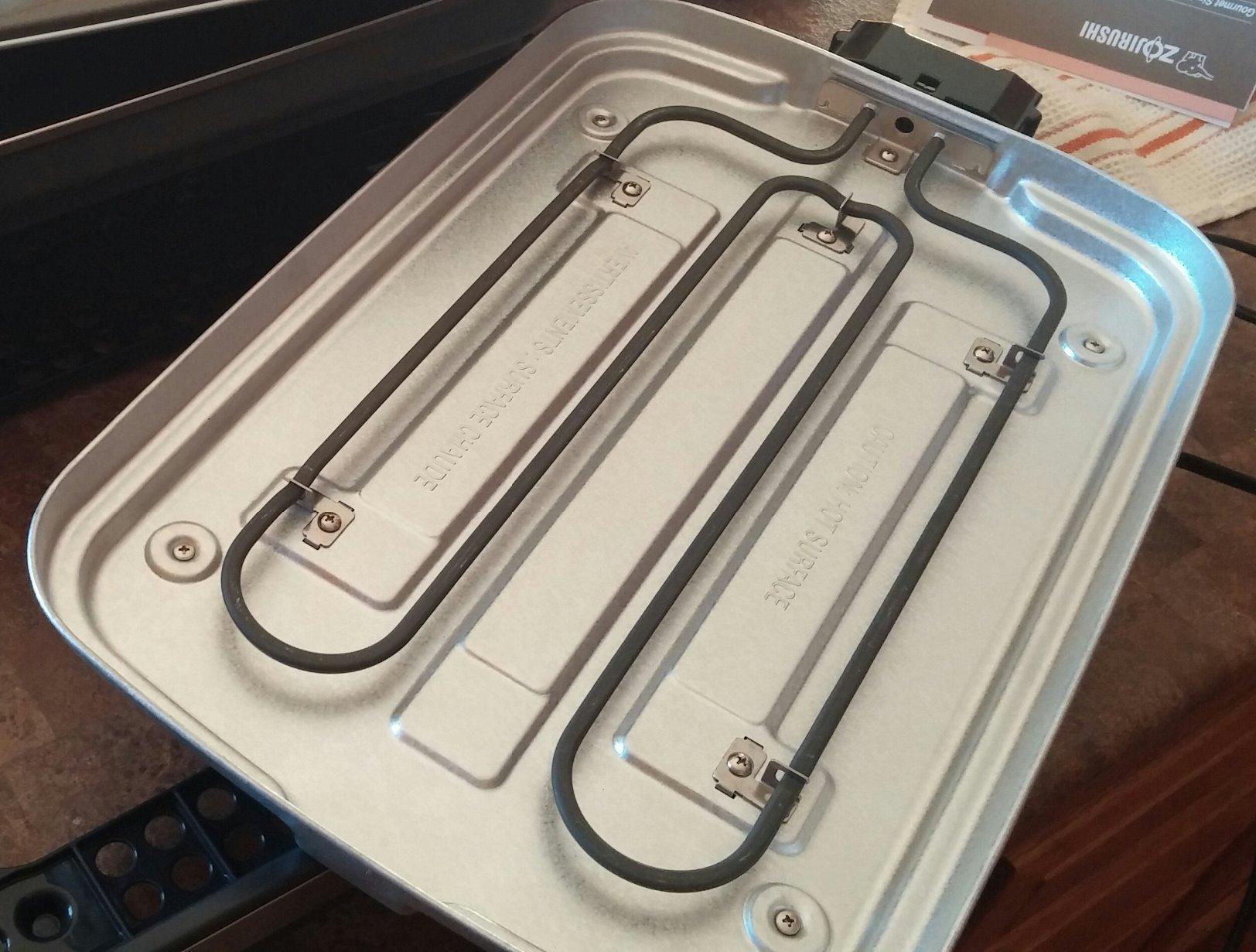 Zojirushi EA-BDC10TD Gourmet Sizzler Electric Griddle, One Size, Dark Brown customer photo 1