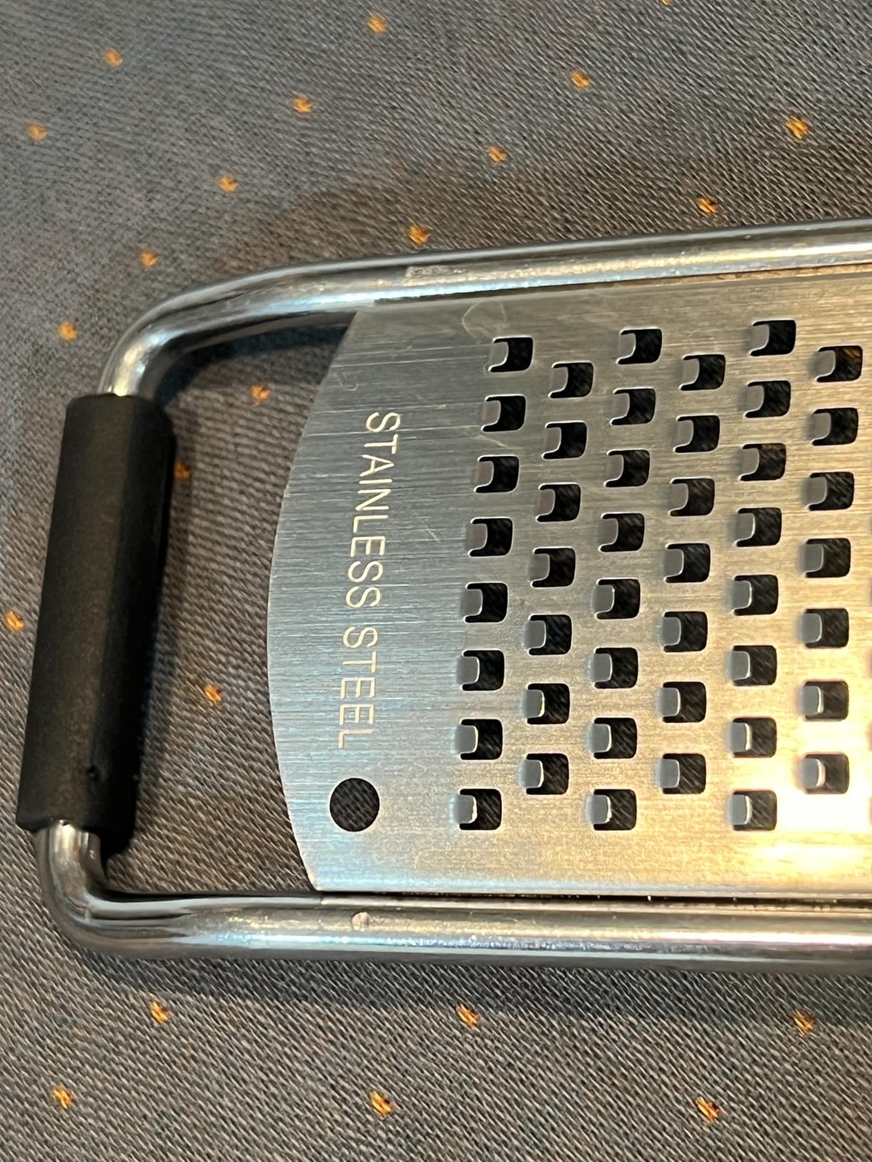 Deiss PRO Lemon Zester & Heavy Duty Cheese Grater & Vegetable Grater - Parmesan Cheese Lemon, Garlic, Nutmeg, Chocolate, Fruits, Vegetables, Ginger Grater - Cheese Shredder & Stainless Steel Grater customer photo 2