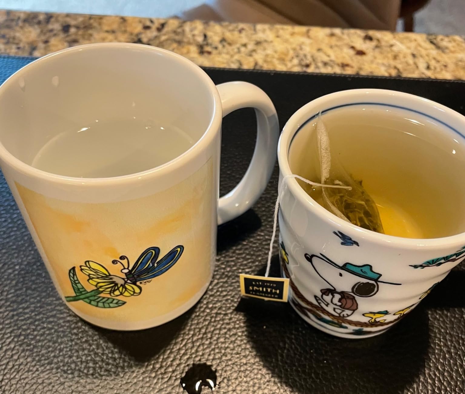 Peanuts Snoopy Kutani Ware Ceramic Mug, Cobblestone Pattern, Made in Japan, 8.5 fl oz (250 ml) customer photo 1