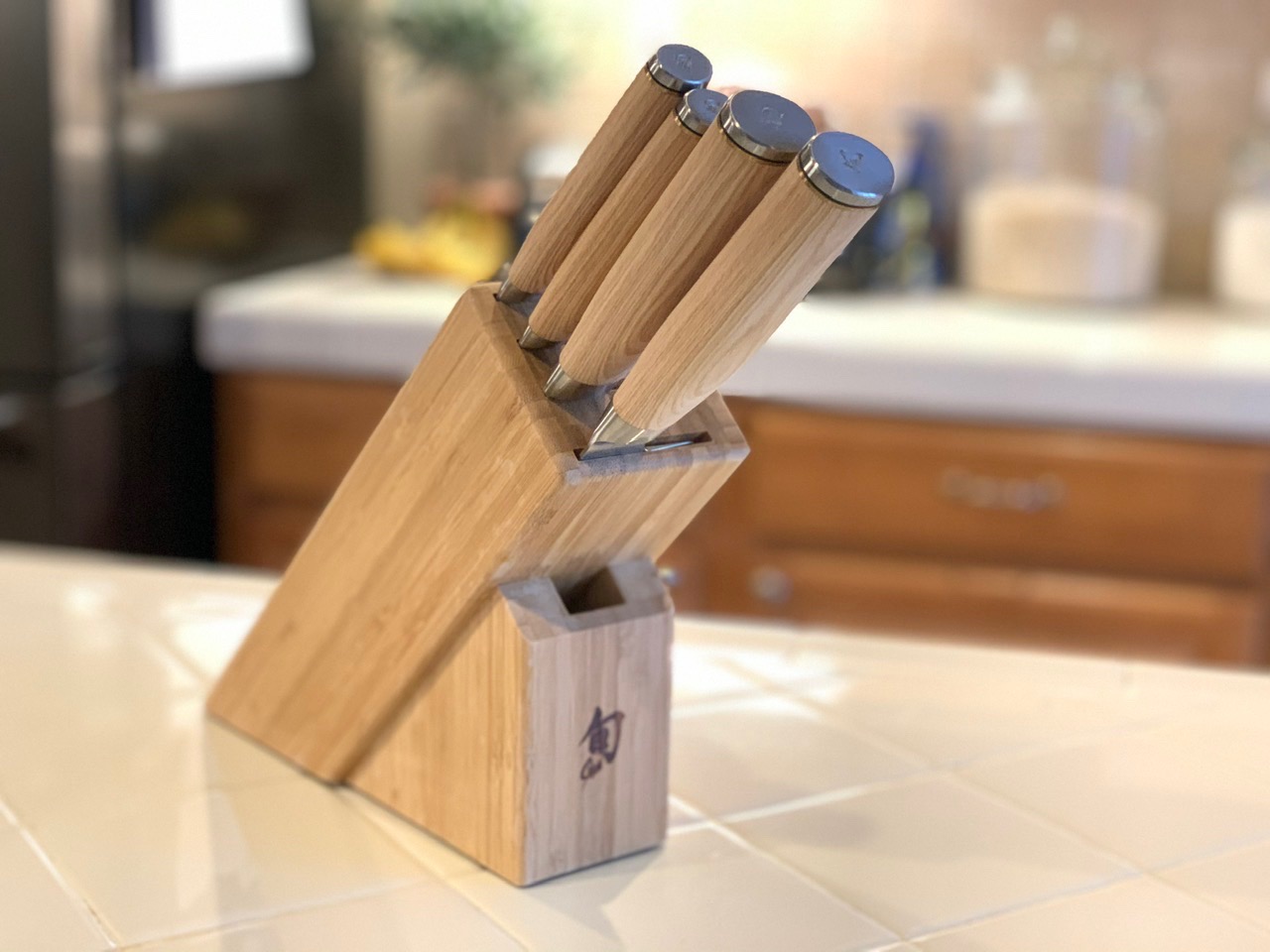Shun Slimline Knife Block, 6 Slot Knife Holder, Made from Genuine Bamboo, Kitchen Storage for Professional and Home Chefs customer photo 1