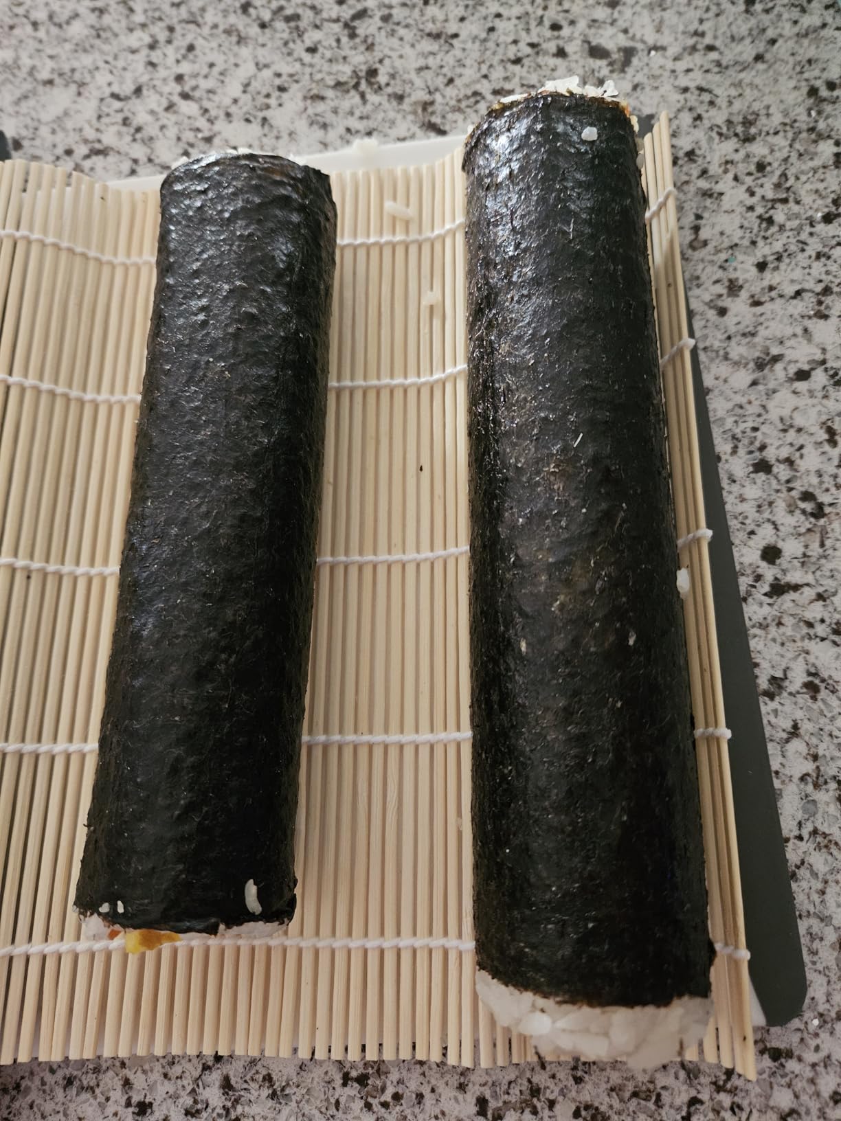 Sushi Making Kit, Upgraded 11.8 Inches Sushi Roller, Sushi Rolling Mat Sushi Maker Sushi Kit, Sushi Bazooka Easy Made Sushi Translucent white customer photo 2