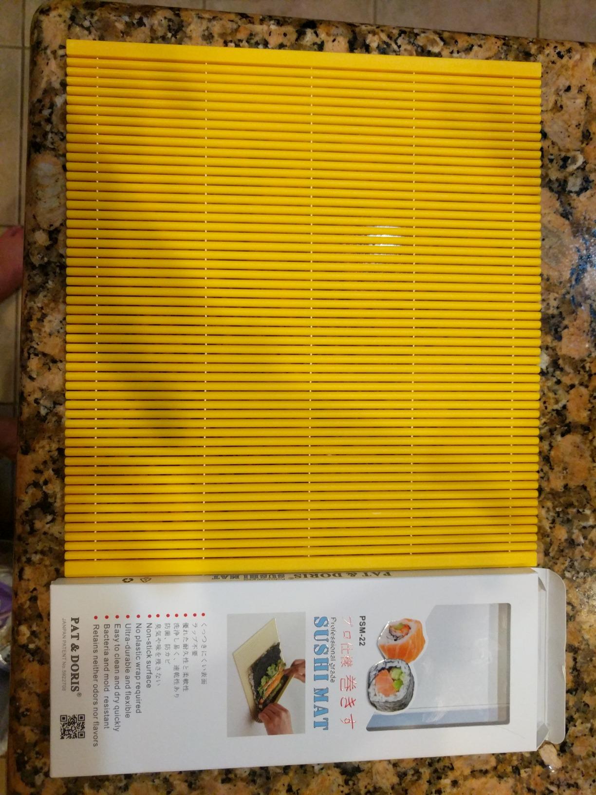 Professional Non-stick Sushi Mat Plastic Sushi Rolling Mat Sushi Mat Roller Makisu Sushi roller 10.5 in x 9.8 in customer photo 1