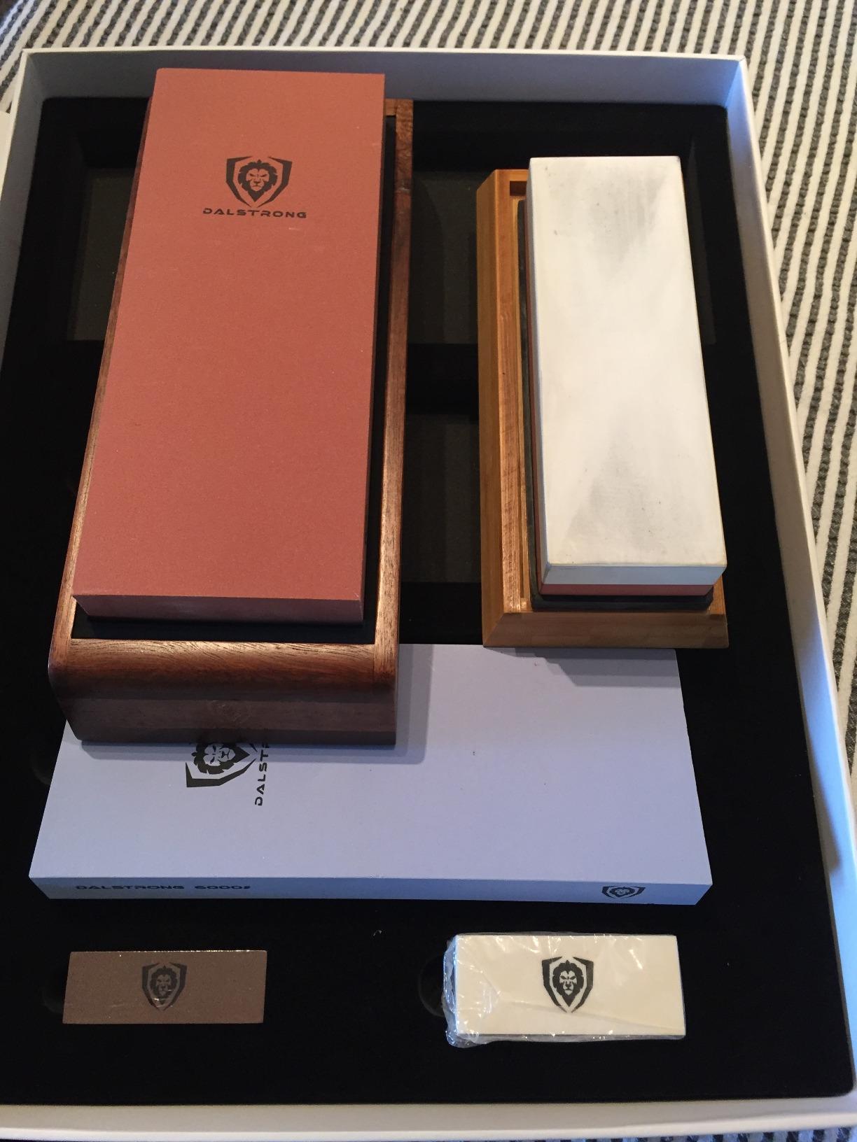 Dalstrong Premium Whetstone Set - #1000/#6000 Knife Sharpening Kit - Extra Large Grit Stones Top-Grade Corundum - Blade Sharpener - Hand Crafted Acacia Wood - Whetstone Knife Sharpener Afilador customer photo 1