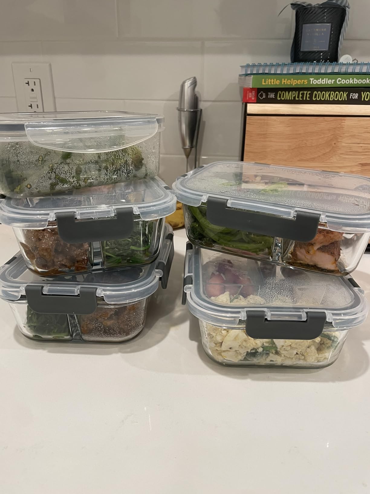 M MCIRCO [5-Pack, 36 oz] Glass Meal Prep Containers 3 Compartment with Lids, Glass Lunch Containers, Food Prep Lunch Box, Bento Box, Microwave, Oven, Freezer, Dishwasher (4.5 Cups) customer photo 2