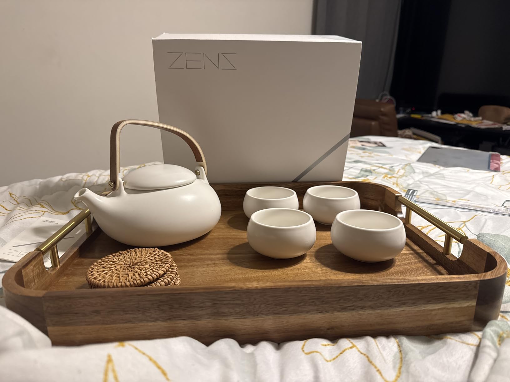 ZENS Modern Japanese Tea Set, 27 oz Ceramic Japanese Teapot with Fine Stainers and 4 Cups for Loose Leaf Tea Steeper, Wood Handle Matte Japanese Teapots Hot Tea Brewer for Tea Party Women Gifts customer photo 1
