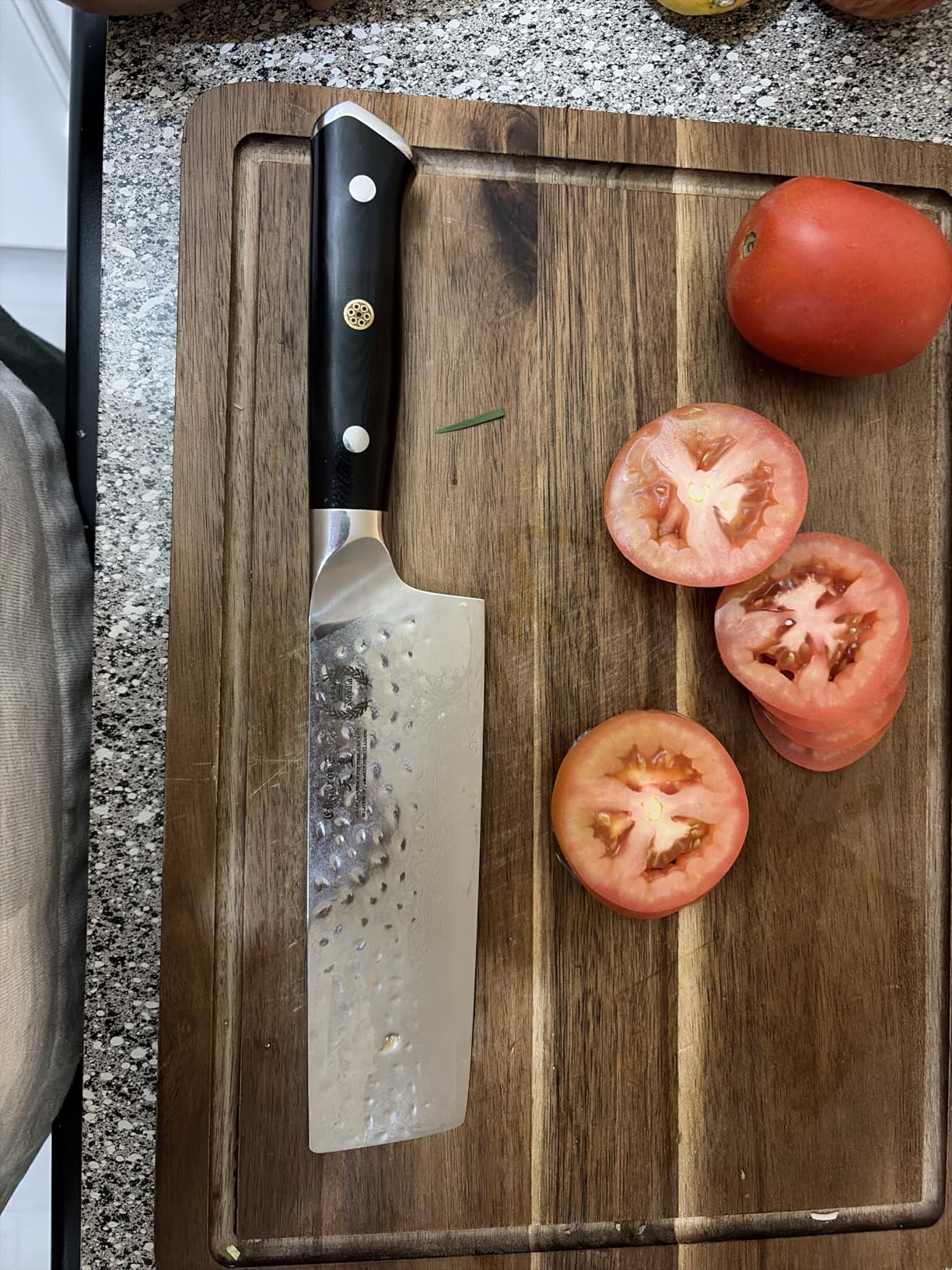 Regalia Nakiri (Usuba) Vegetable Chef Knife: Best 6-Inch Japanese AUS10 67-layer high Carbon Stainless Damascus Steel Asian Vegetable Cleaver Shaped Blade W/Hammered Finish, G-10 Handle customer photo 1