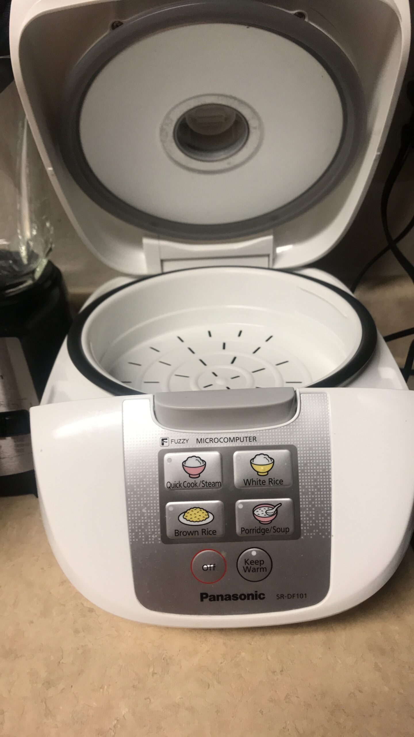 Panasonic SR-CN108 Rice Cooker, 5 Cup (Uncooked), White customer photo 1