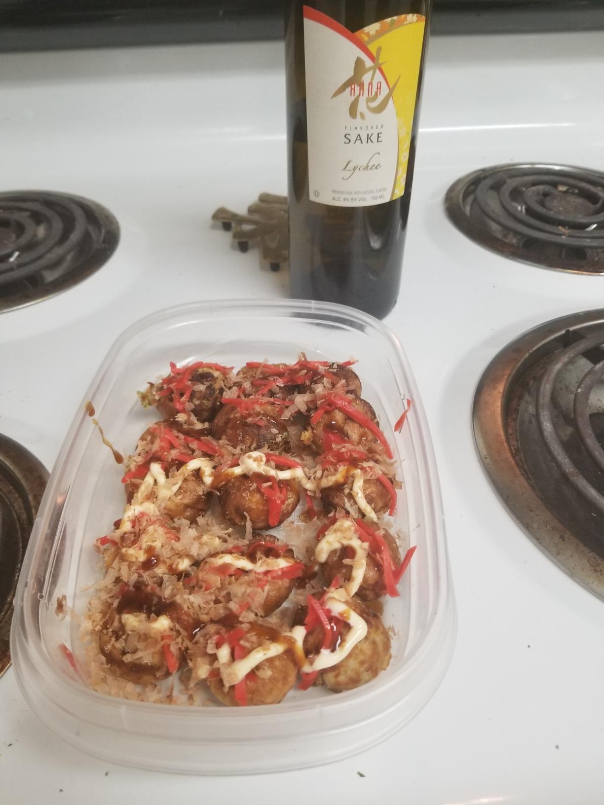 Health and Home Electric Takoyaki Maker With Free Takoyaki Tools - Specialty & Novelty Cake Pans for Takoyaki Octopus Ball, Pop, Ebelskiver, Aebleskiver - Easy Clean customer photo 2