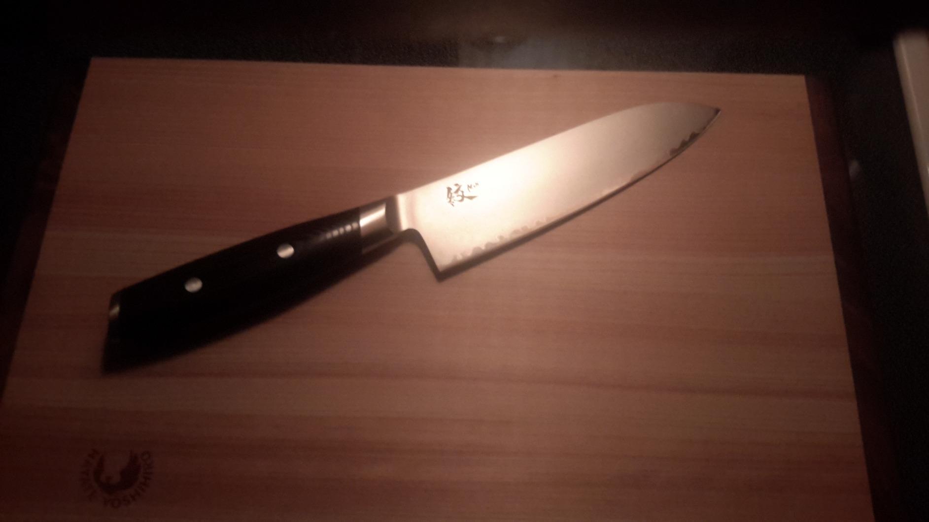 Yoshihiro Hinoki Cypress Anti-Twist Core Cutting Board, Japanese Hinoki Wood, Knife Friendly, Professional Grade (X-Large) customer photo 1