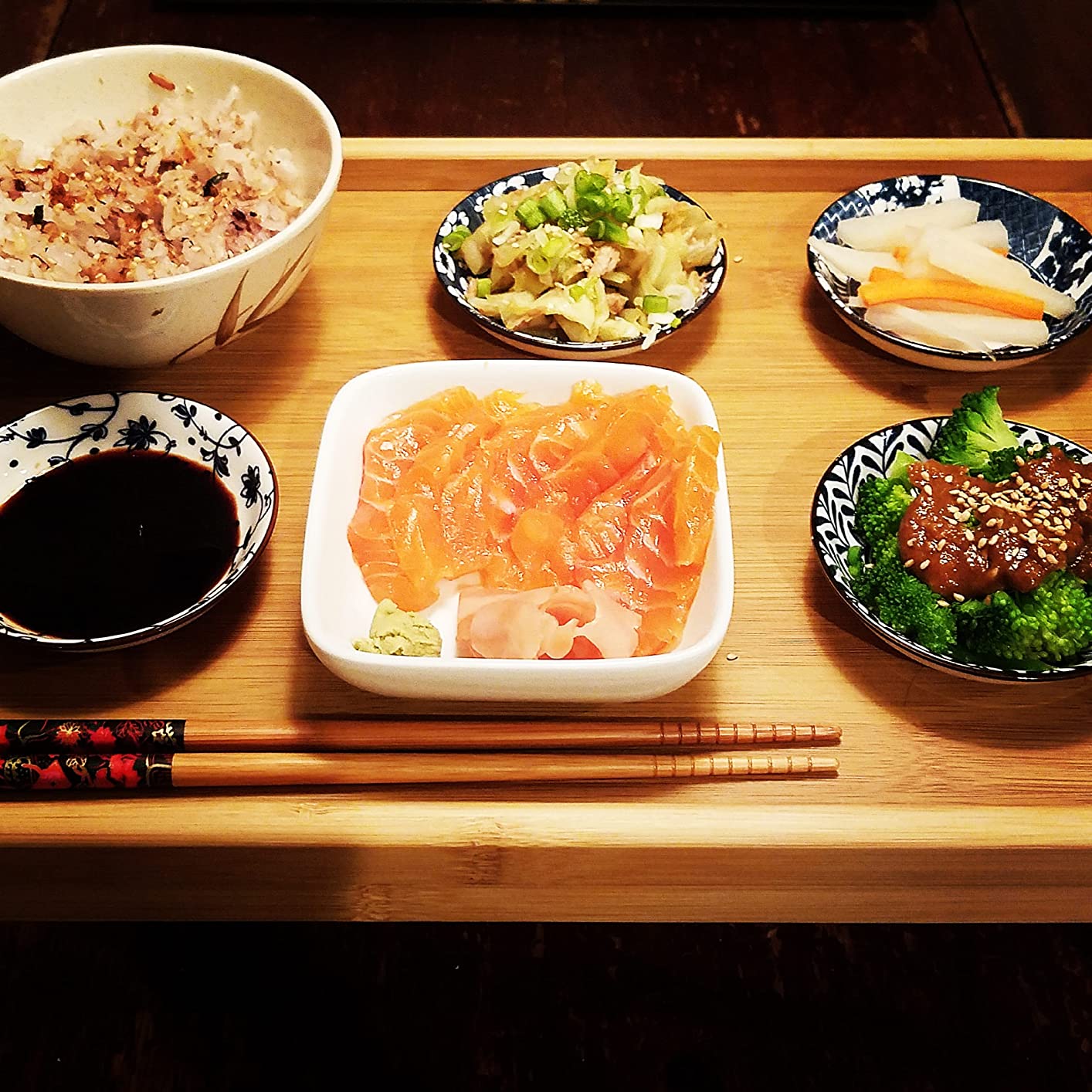 Beautyflier Set of 4 Ceramic Sauce Dish Soy Sauce Dipping Bowls Appetizer Plates Side Dishes Serving Dish Japanese Style Dinnerware Set (WAVE & SAKURA (3.75inch)) customer photo 1