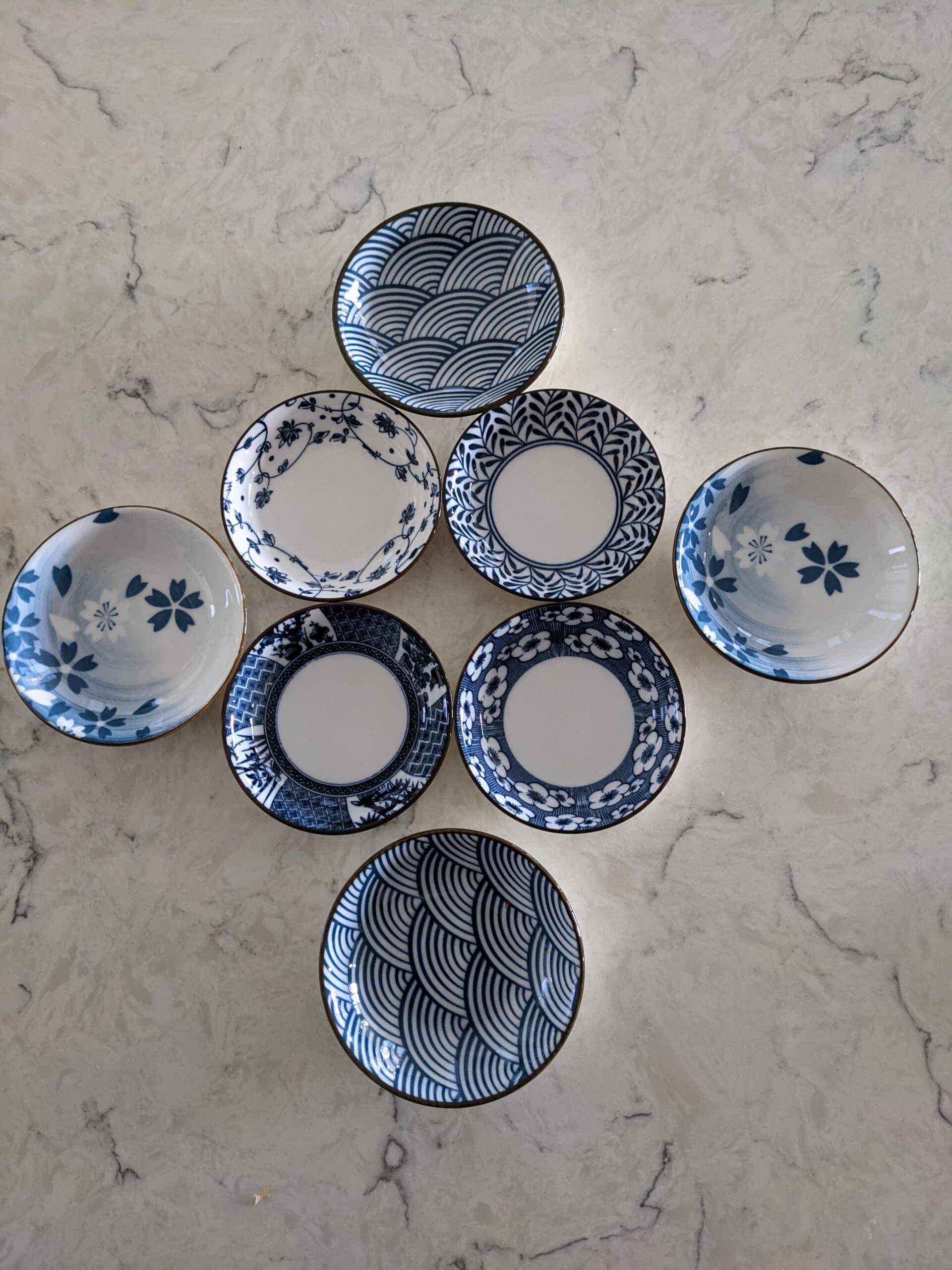 Beautyflier Set of 4 Ceramic Sauce Dish Soy Sauce Dipping Bowls Appetizer Plates Side Dishes Serving Dish Japanese Style Dinnerware Set (WAVE & SAKURA (3.75inch)) customer photo 2