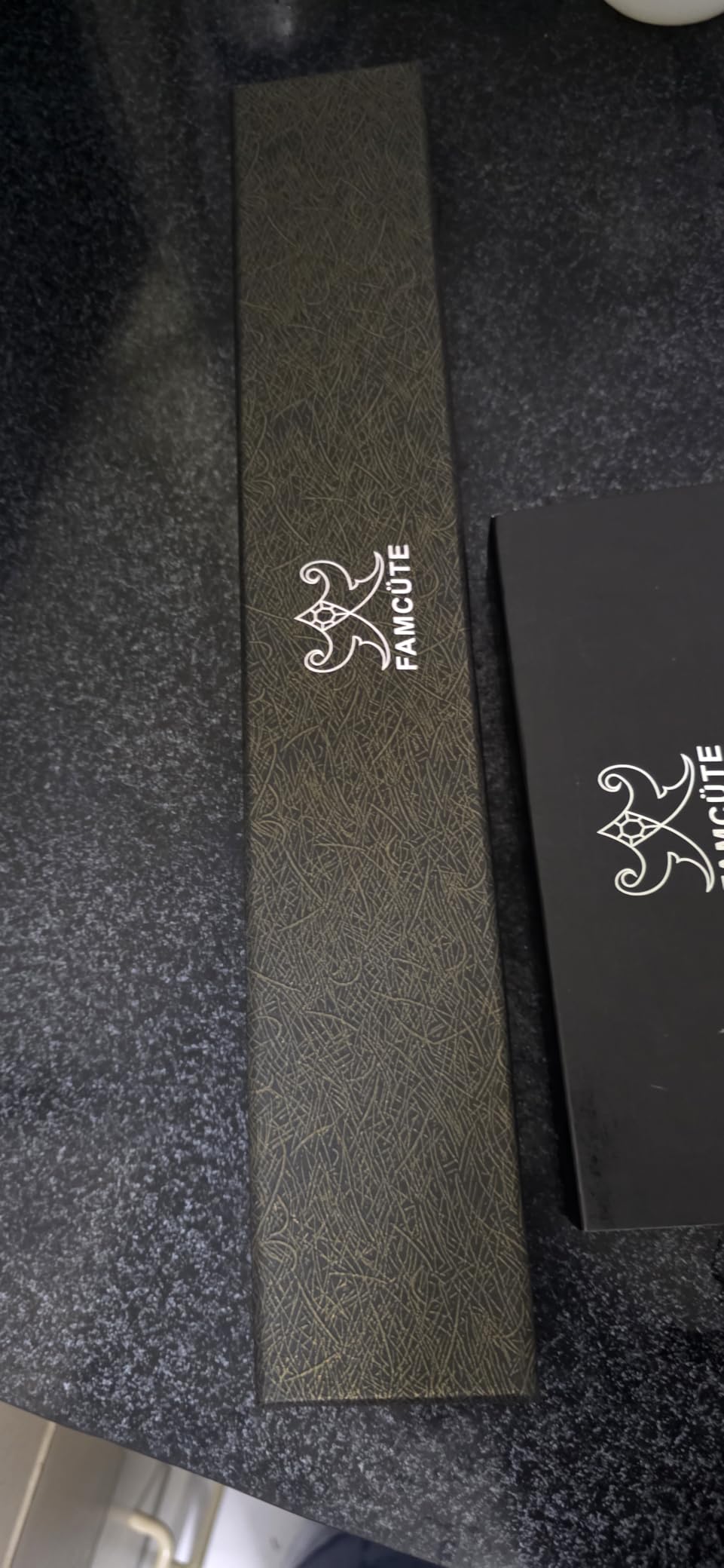 FAMCÜTE 8 Inch Japanese Knife, Hand Forged 5 Layers High Carbon 9CR18MOV Steel Rosewood Handle Chef Knife, Ultra Sharp Durable Professional Kitchen Knife, A Thoughtful Mothers Day Gifts for Mom customer photo 1