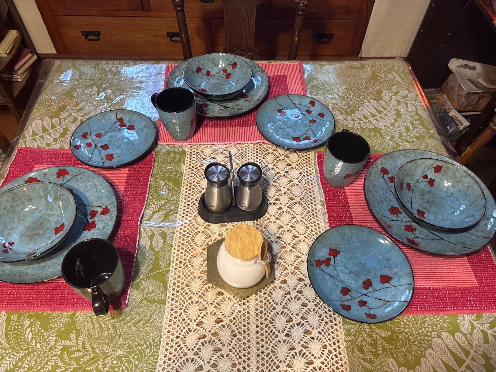Elama Floral Accents 16 Piece Dinnerware Set in Blue customer photo 1
