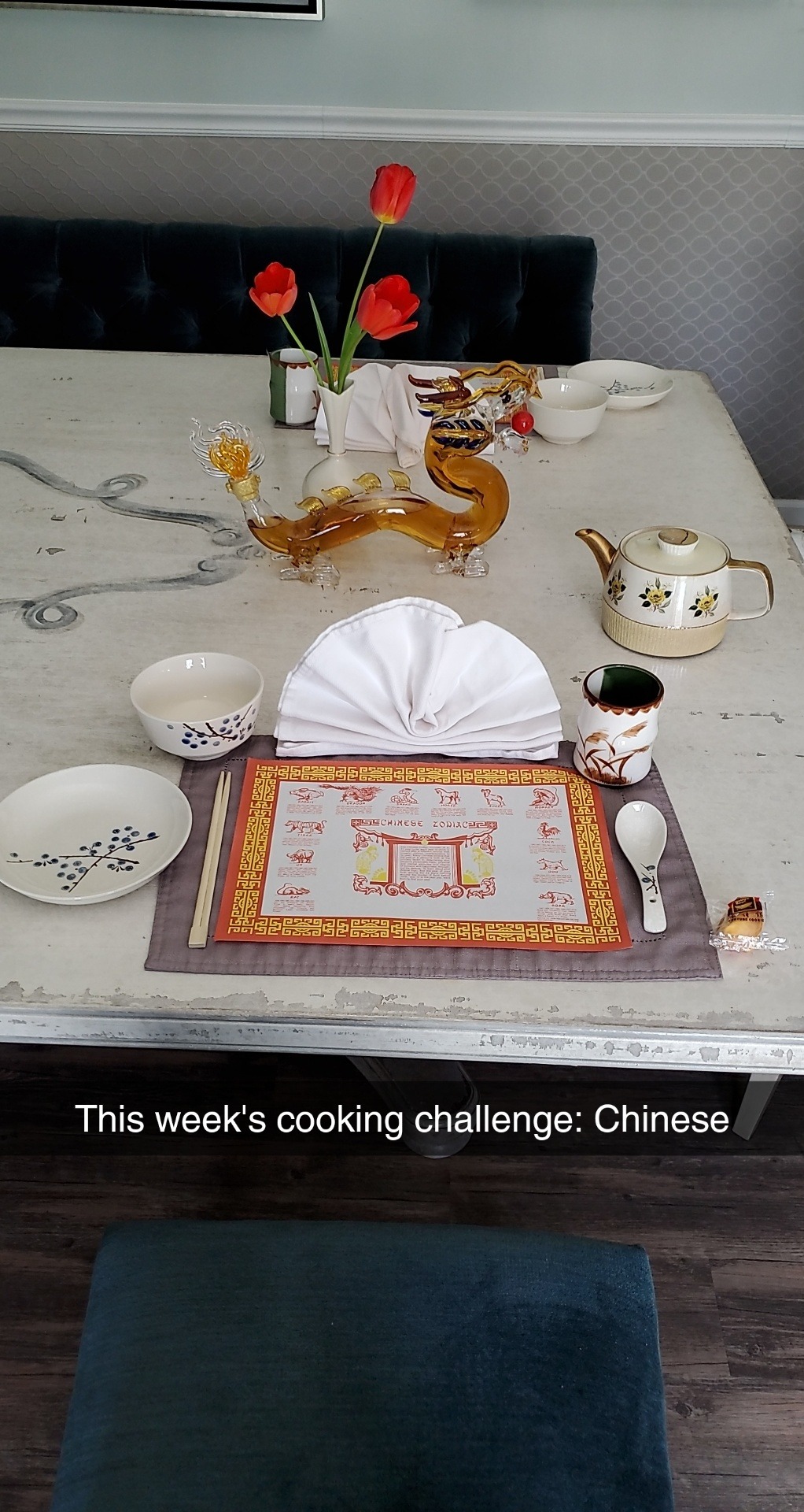 4-Piece Dinnerware Set, Plates, Dish, Bowl, Spoon, Japanese Hand-painted Tableware set Red customer photo 2