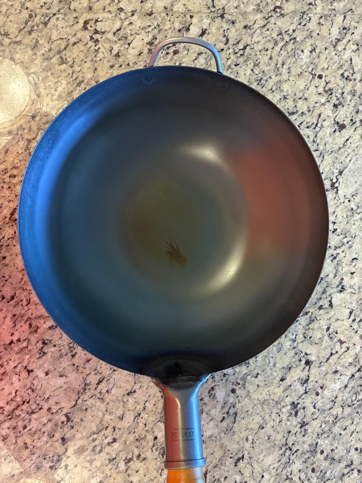 YOSUKATA 13.5 Carbon Steel Wok Pan - Pre-Seasoned Flat Bottom Pow Wok for Stir Fry, BBQ & Camping - Traditional Japanese Chinese Cookware - Compatible with Induction, Electric, Gas, Open Fire customer photo 2