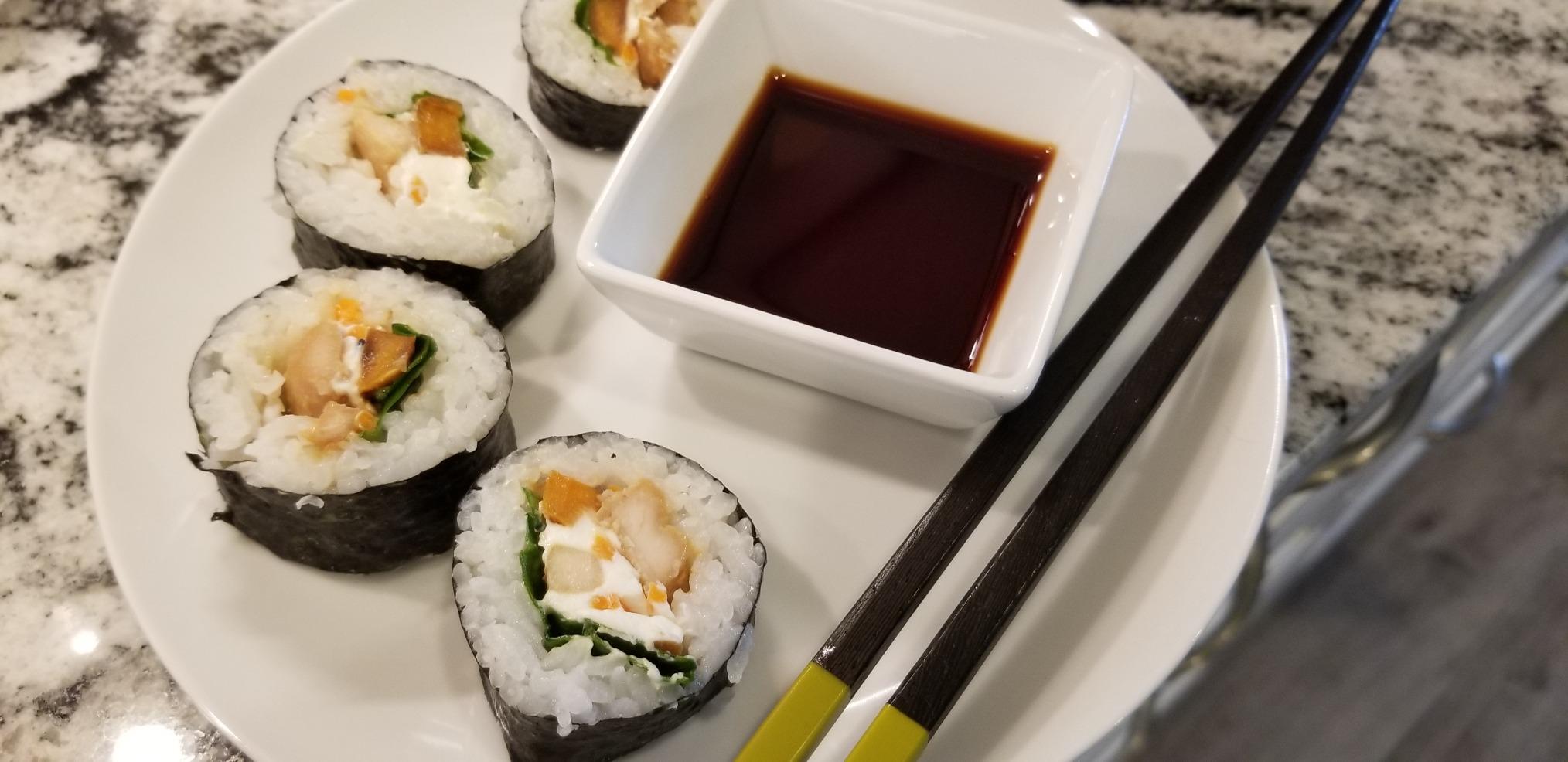 ISSEVE Sushi Making Kit Sushi Bazooka Maker with Bamboo Mats and Chopsticks, Paddle, Spreader, Sushi Knife, DIY Sushi Roller Machine customer photo 2