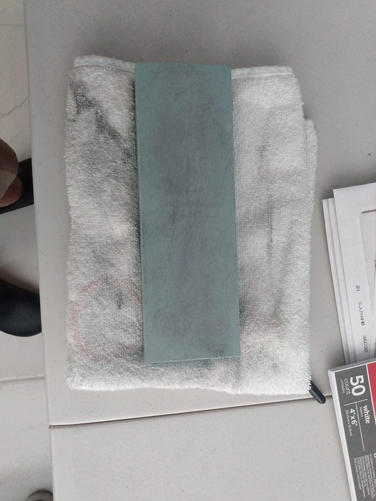 KEENBEST Actual Grit Premium Material Sharpening Stone 2 Side 400 1000 Whetstone Set Kitchen Knife Sharpener Stone Wet Stones for Sharping Knives Kit with Non-slip Rubber Base customer photo 1