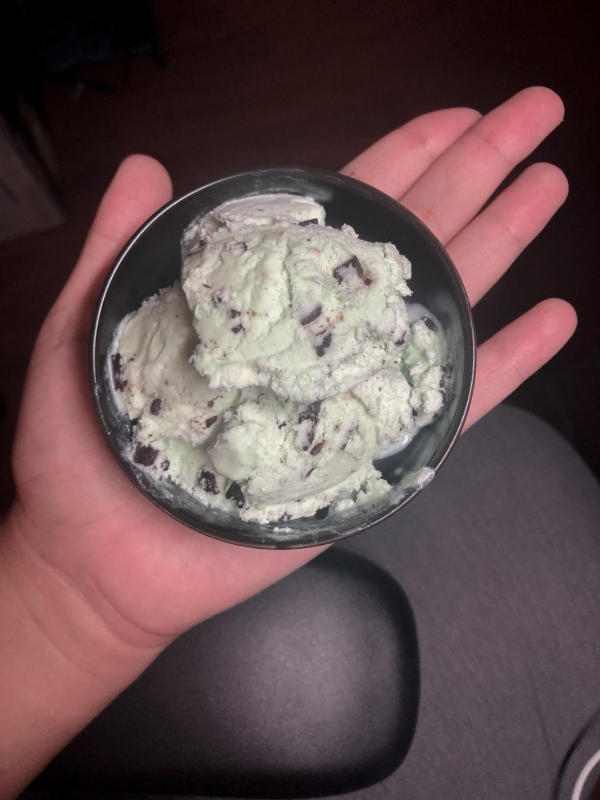 Colias Wing 3.5 Inch Japanese Style Classic Porcelain Side Dish Bowl Seasoning Dishes Soy Dipping Sauce Dishes - Set of 6 - Beige & White customer photo 2