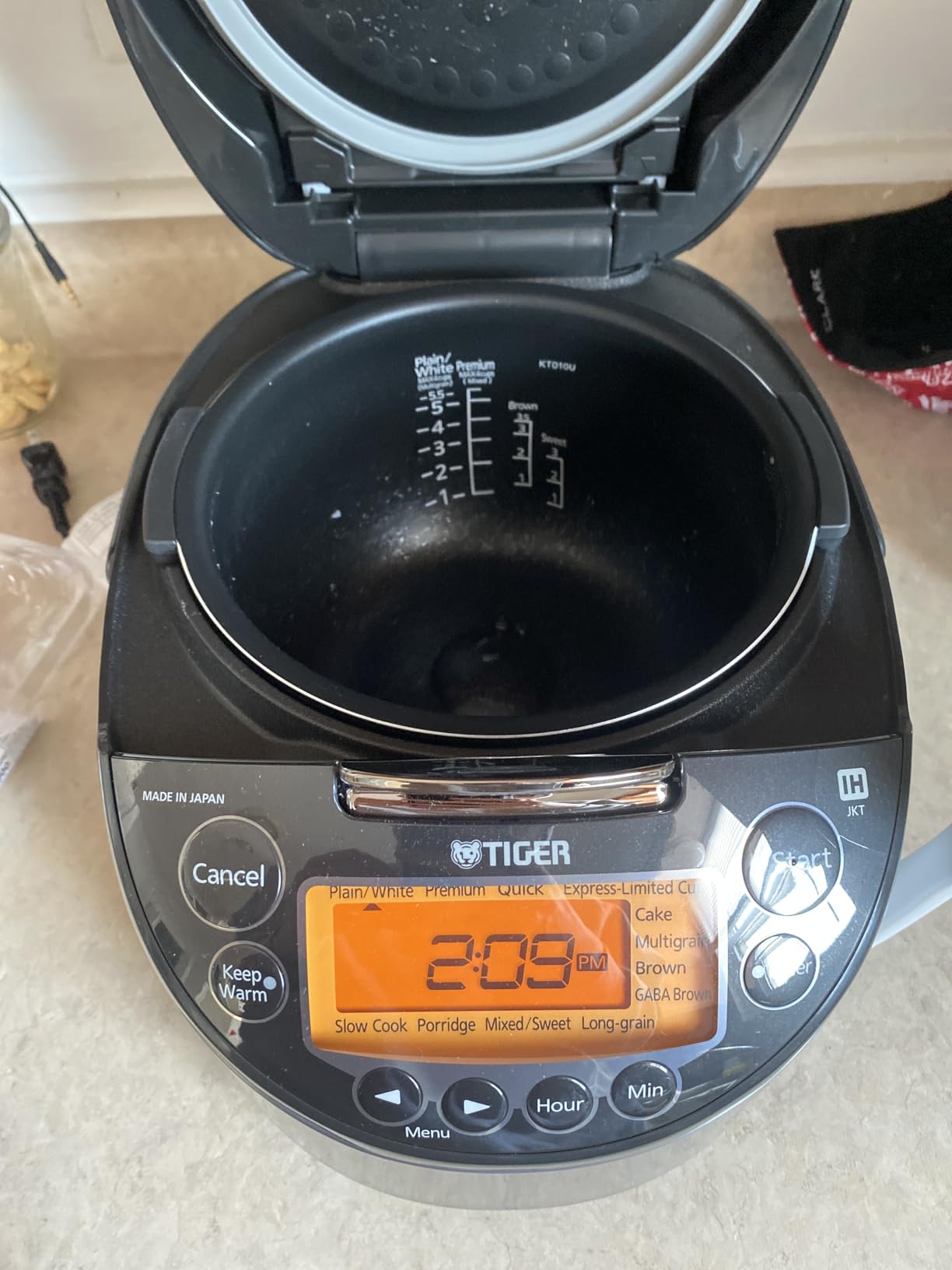 Tiger JKT-D Multi-Functional Induction Heating (IH) Electric Rice Cooker with 12 Cooking Settings (Silver Black) customer photo 1