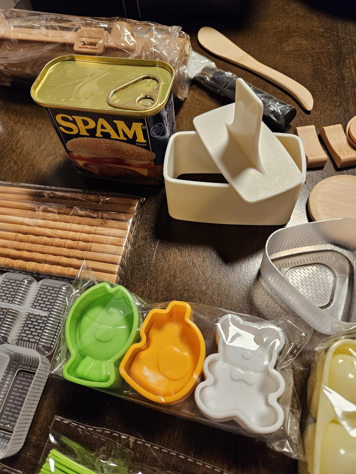 Sushi Making Kit, Delamu Upgrade 22 in 1 Sushi Maker Kit with Bamboo Mats, Chef's Knife, Triangle/Nigiri/Gunkan Sushi Mold, Chopsticks, Guide&More customer photo 2