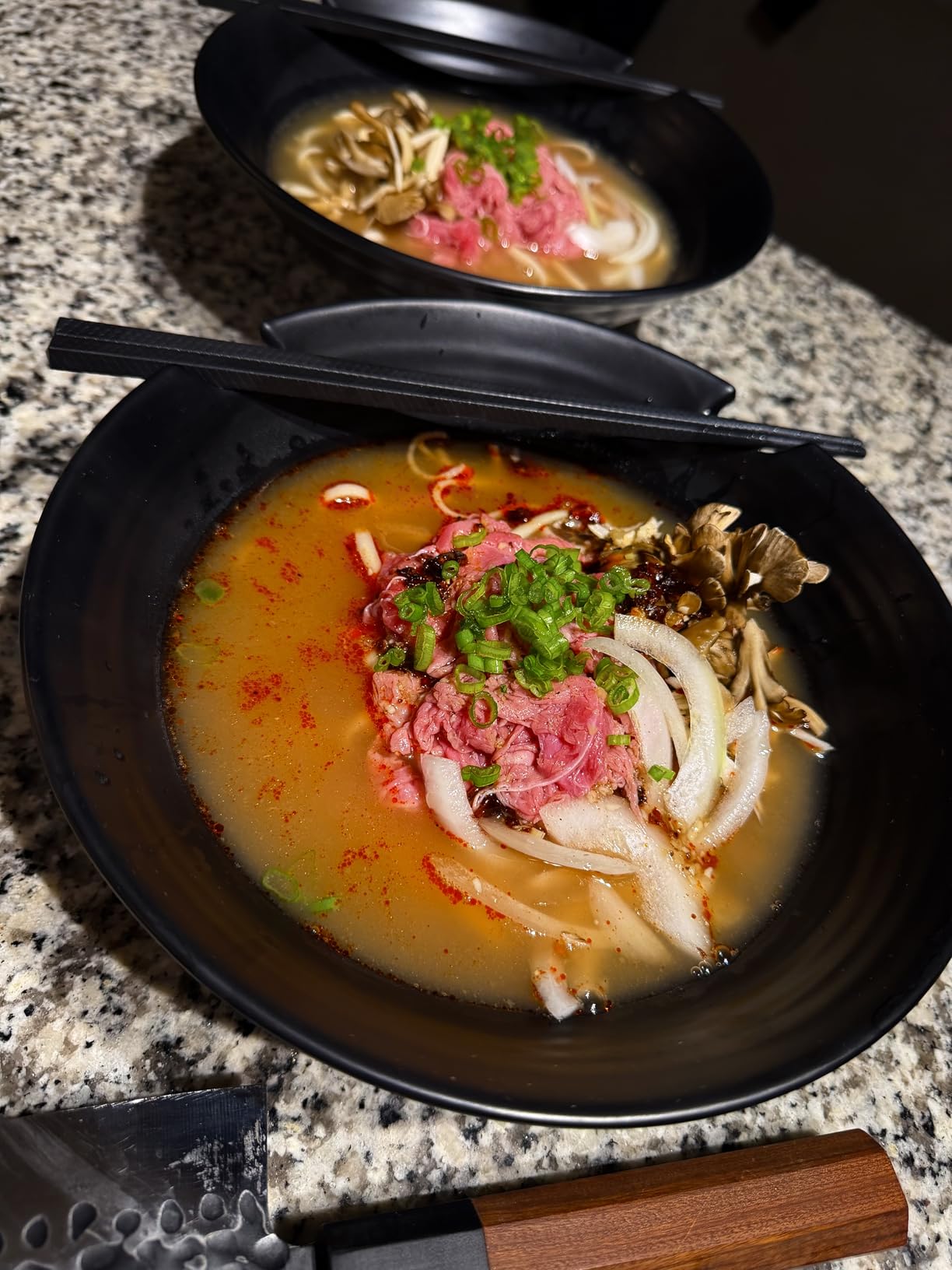 Vivimee Unbreakable Japanese Style Ramen Bowl Set of 2, 37oz Black Large Matte Melamine Bowls and Spoons Set with Chopsticks & Saucers for Pho Thai Miso Udon Soup Noodles or Asian Food customer photo 1