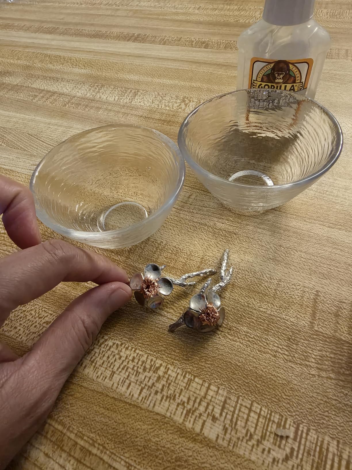 ZENATION Japanese hammered glass exquisite -set of 2 tea cups/sake cups, with tin and copper plum blossom decoration-A, 2.3 fluid ounces customer photo 1