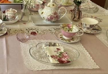 Glass Votive Candle Holders, Glass Seasoning Dishes, Cherry-Blossom Tea Bag Holders, Pink Flower Snack Dip Bowls, Set of 6 Tealight Pillar Trays for Party Housewarming Christmas Valentine Wedding Decor customer photo 1