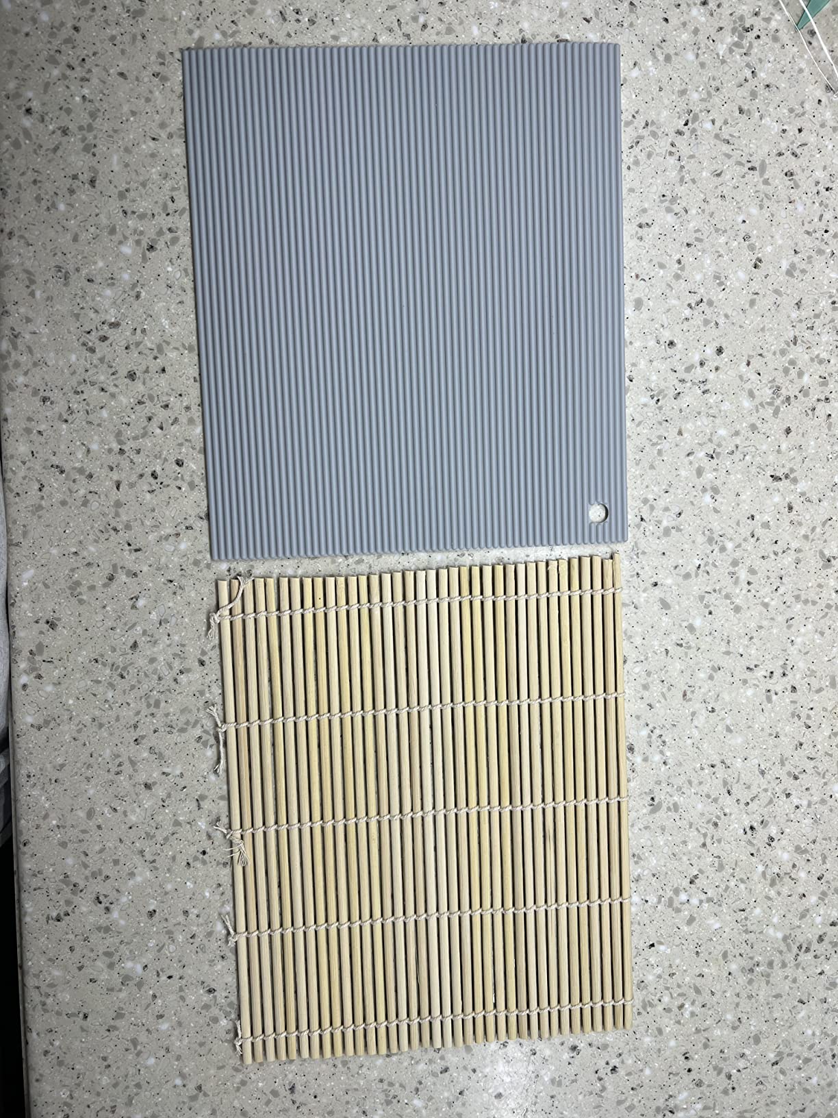 Made in Korea Silicone Sushi Mat/Trivet, Makisu, Sushi/Kimbap Roller, Dishwasher Safe, BPA Free, Nonstick, Flexible (Mint Cream, 9.17'' x 8'') customer photo 1